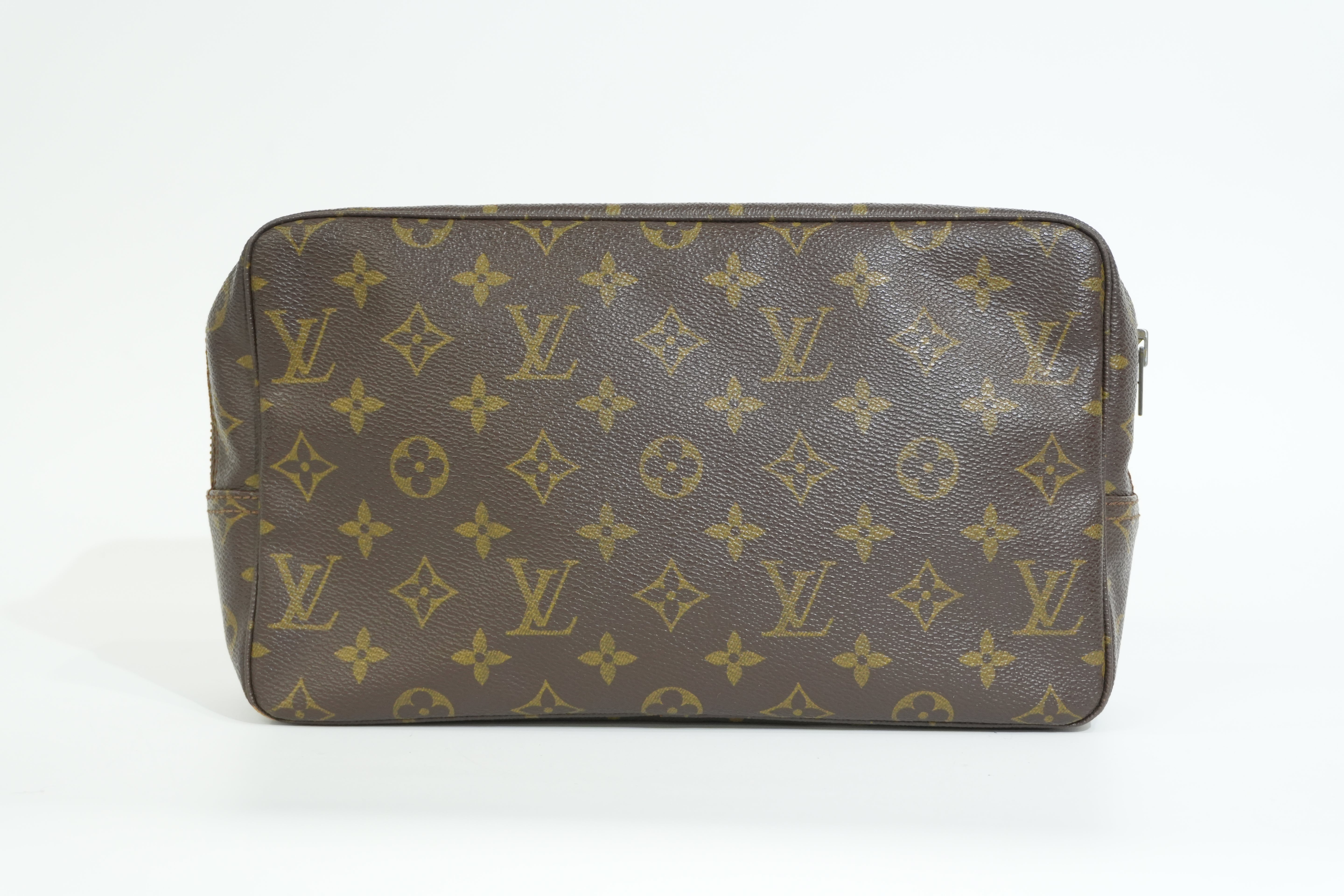 Pre-owned Louis Vuitton Monogram Trousse 28 Pouch
