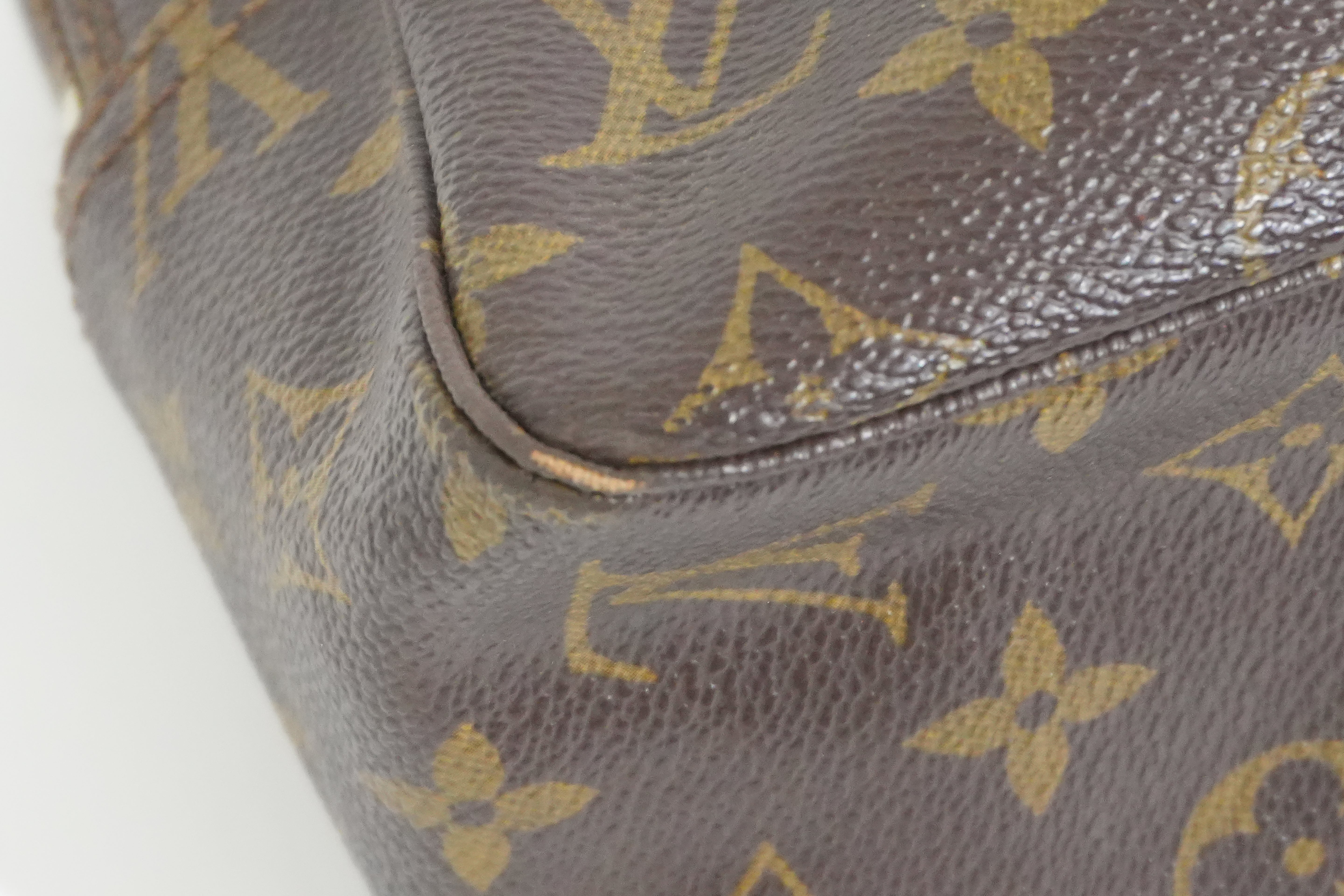 Pre-owned Louis Vuitton Monogram Trousse 28 Pouch
