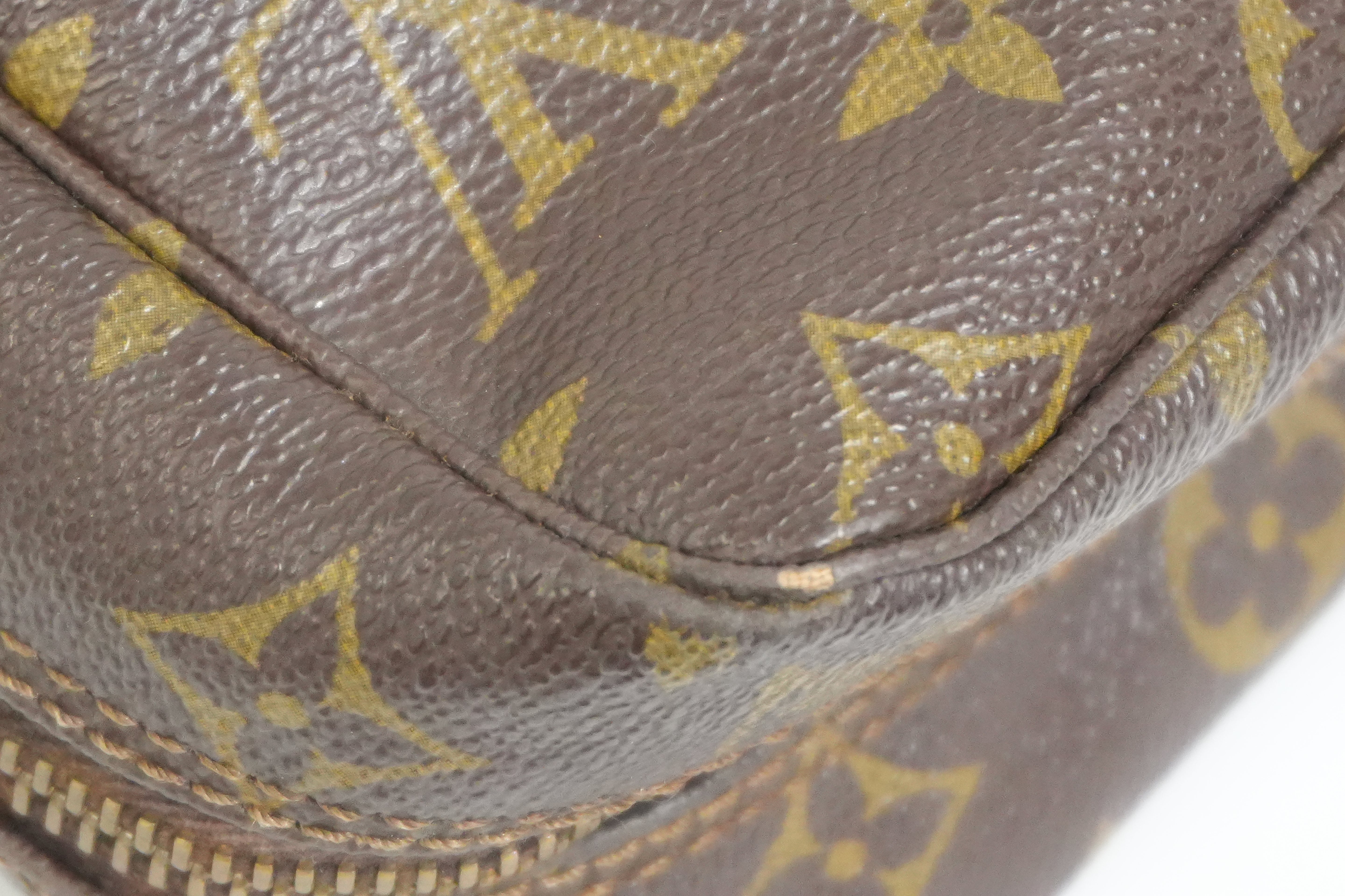 Pre-owned Louis Vuitton Monogram Trousse 28 Pouch