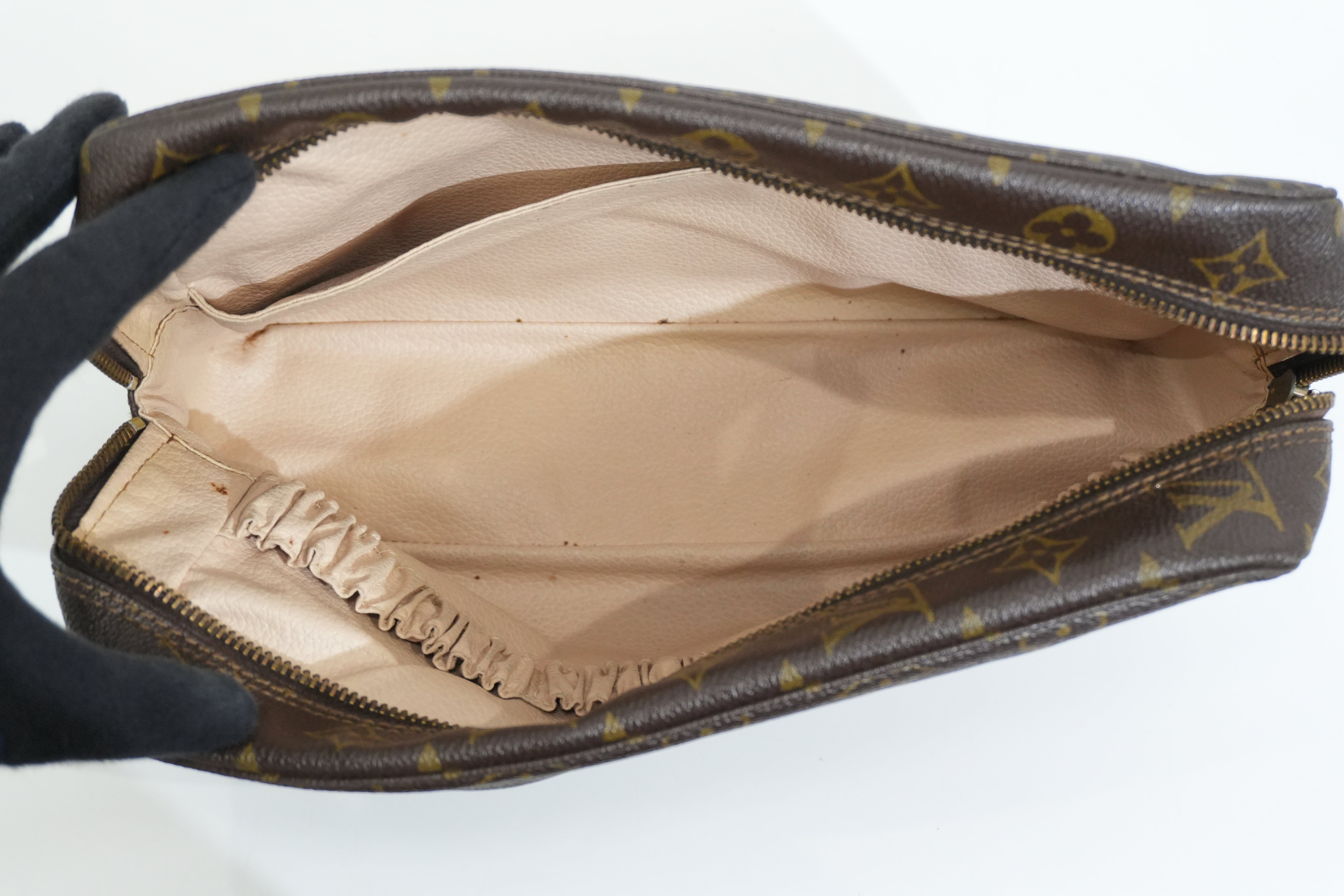 Pre-owned Louis Vuitton Monogram Trousse 28 Pouch