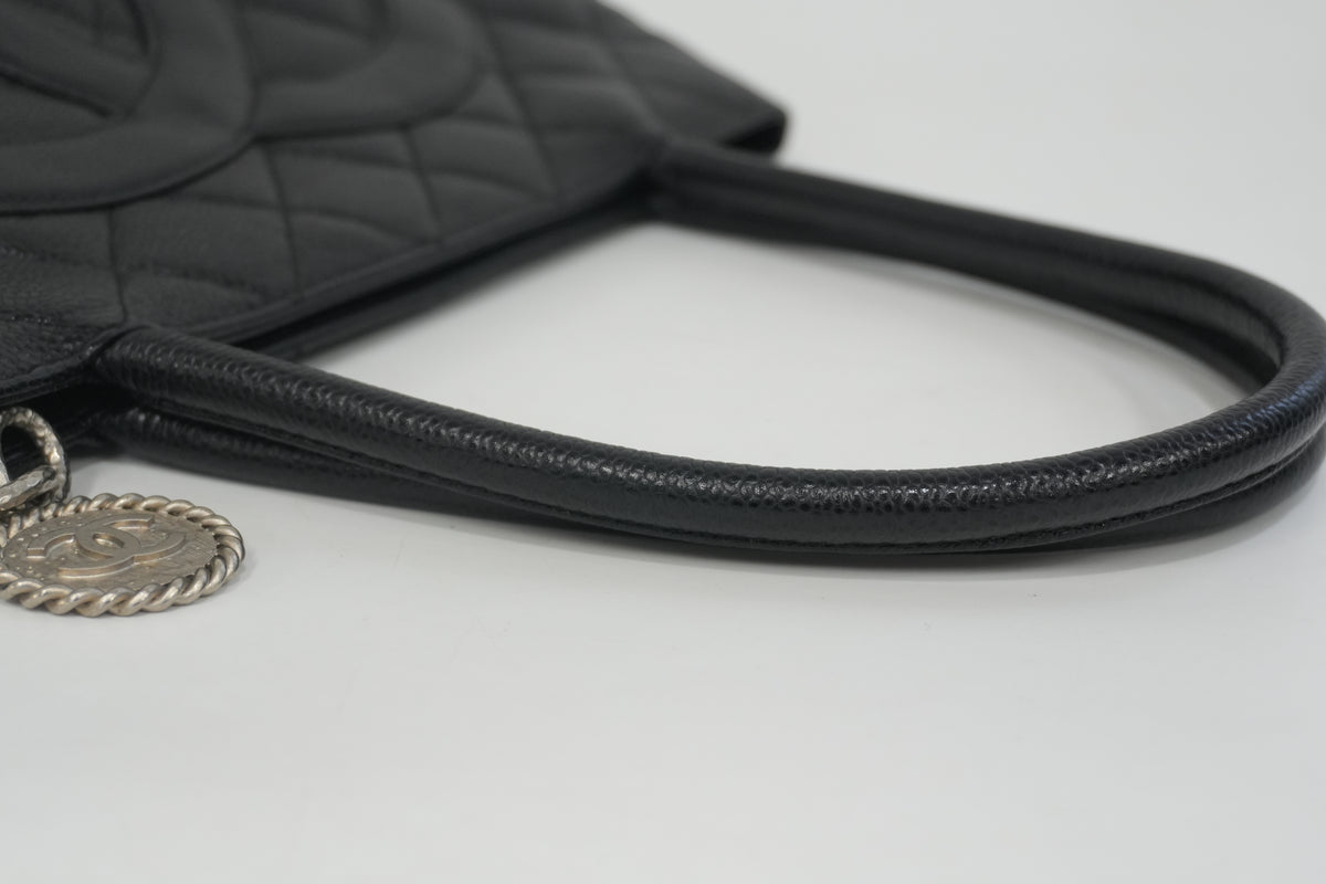 Pre-Owned Chanel Caviar Medallion Silver Hardware Tote Bag
