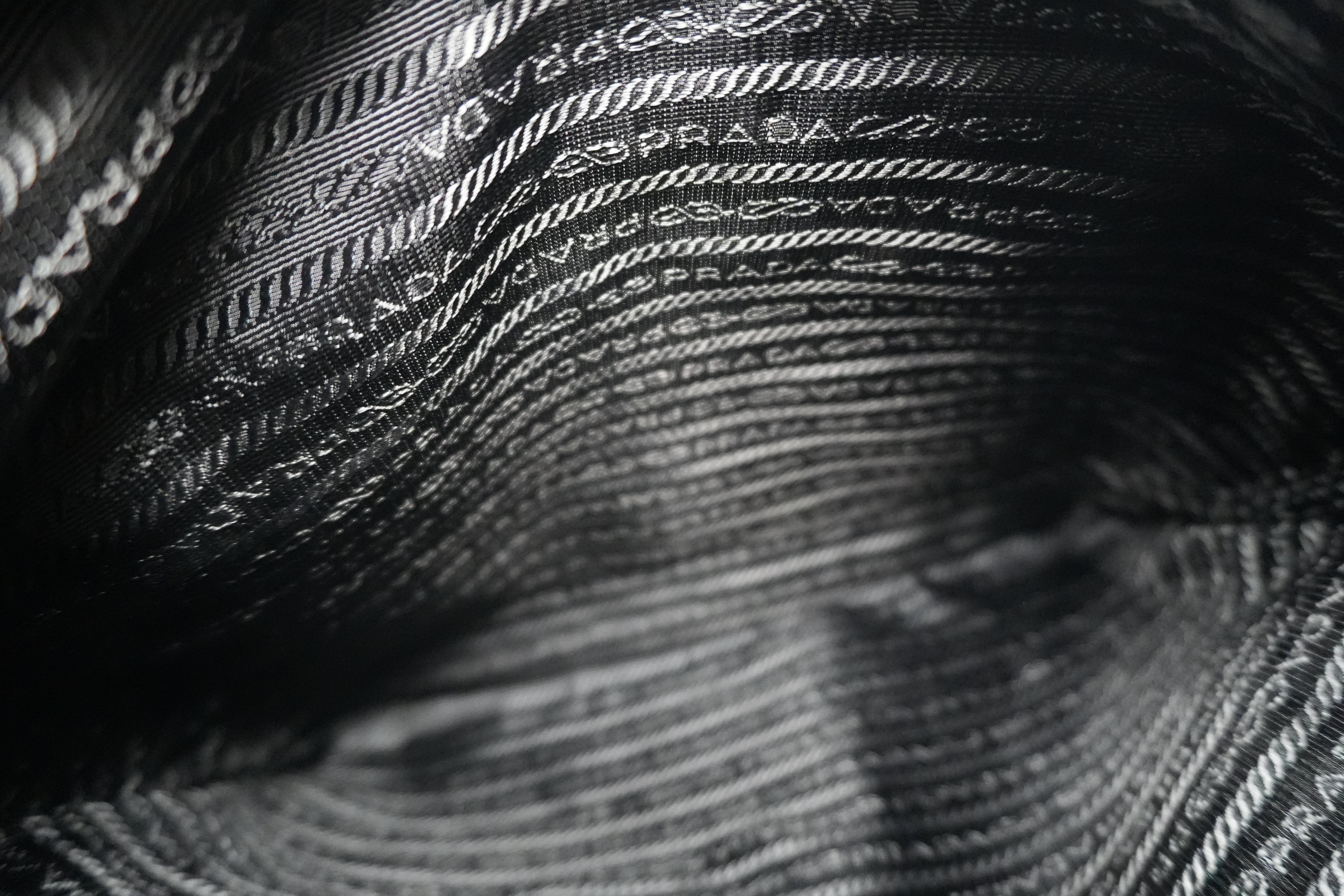 Pre-owned Prada Nylon Crossbody Bag Black