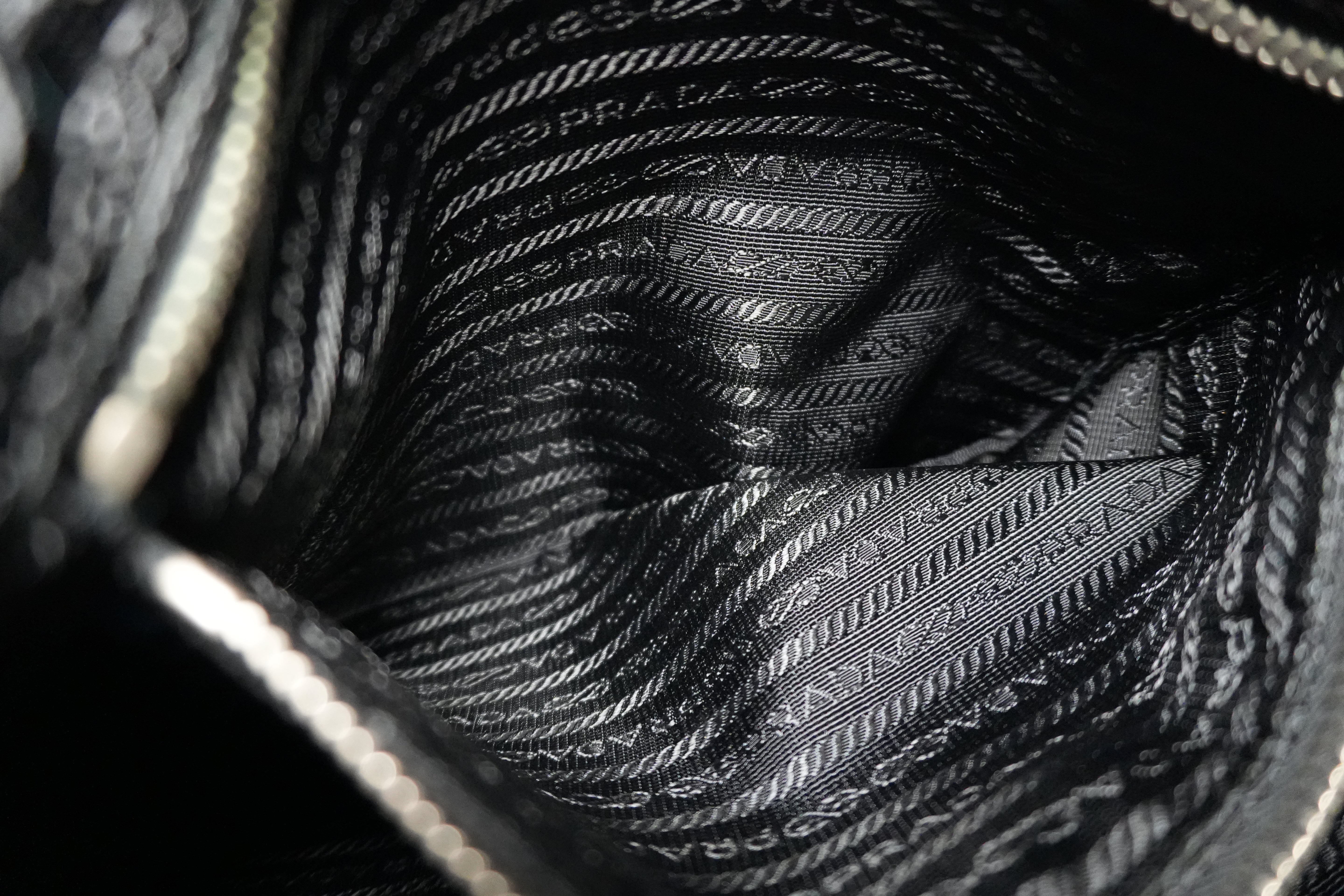 Pre-owned Prada Nylon Crossbody Bag Black