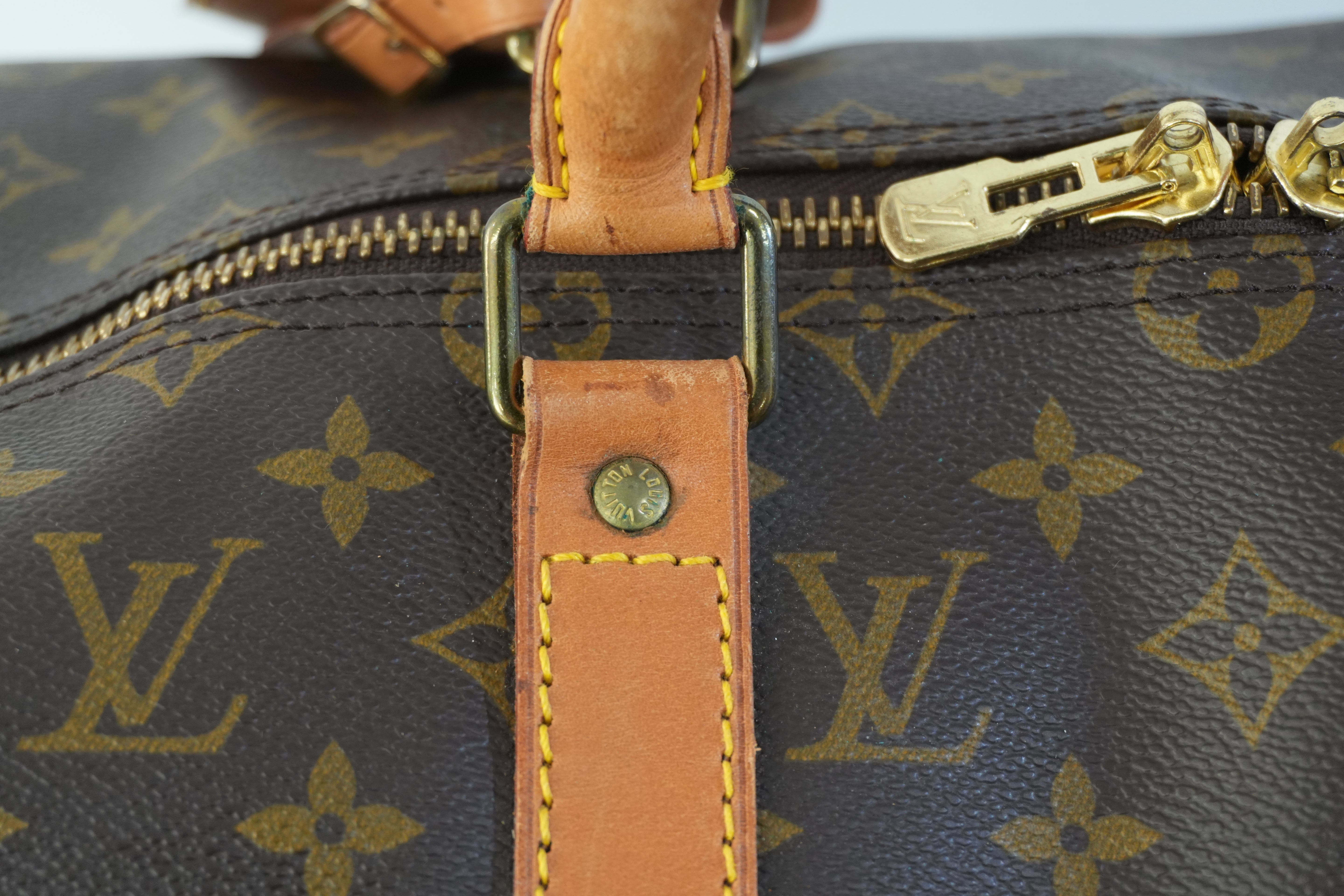 Pre-owned Louis Vuitton Monogram Keepall 50 Bandouliere Travel Bag