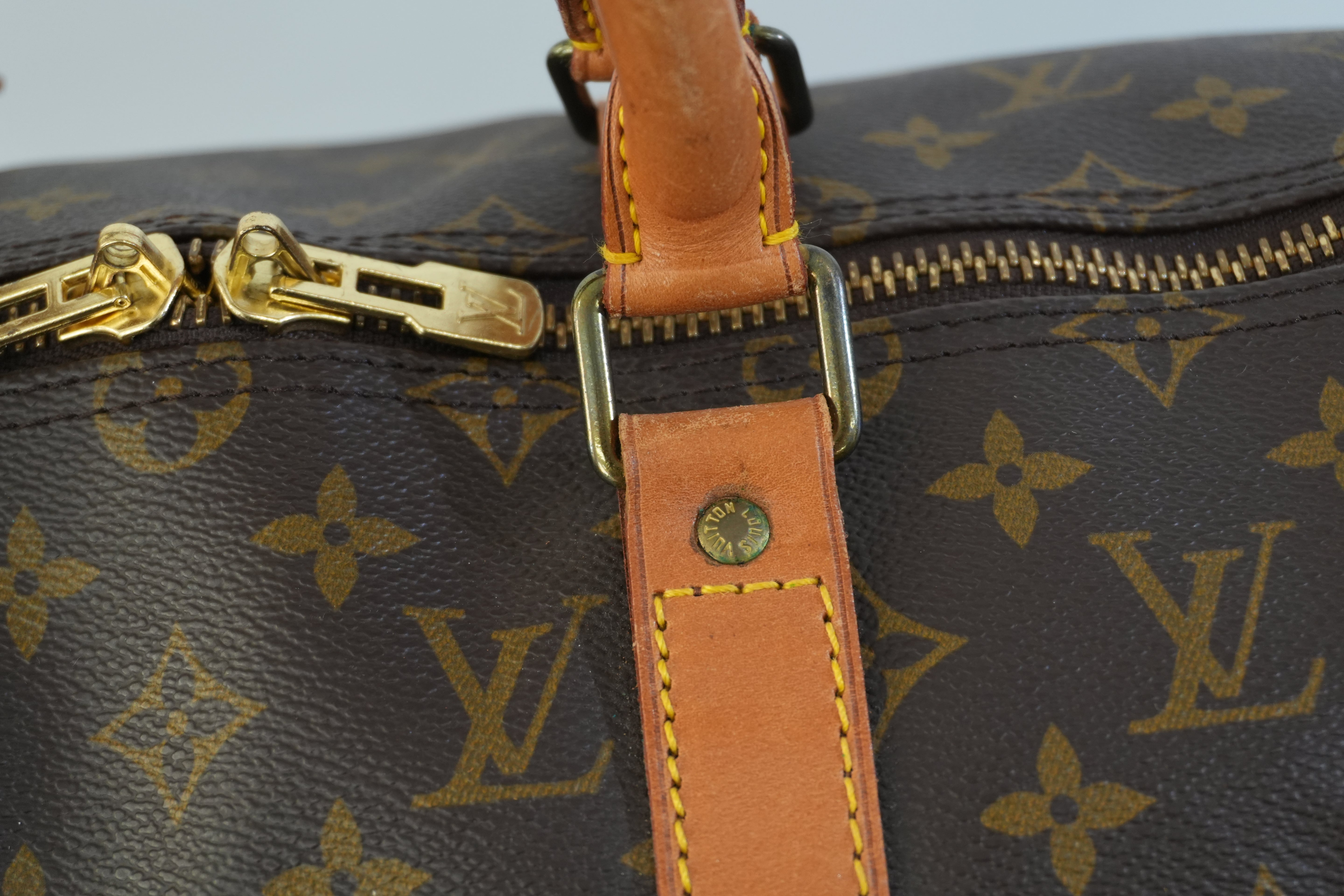 Pre-owned Louis Vuitton Monogram Keepall 50 Bandouliere Travel Bag