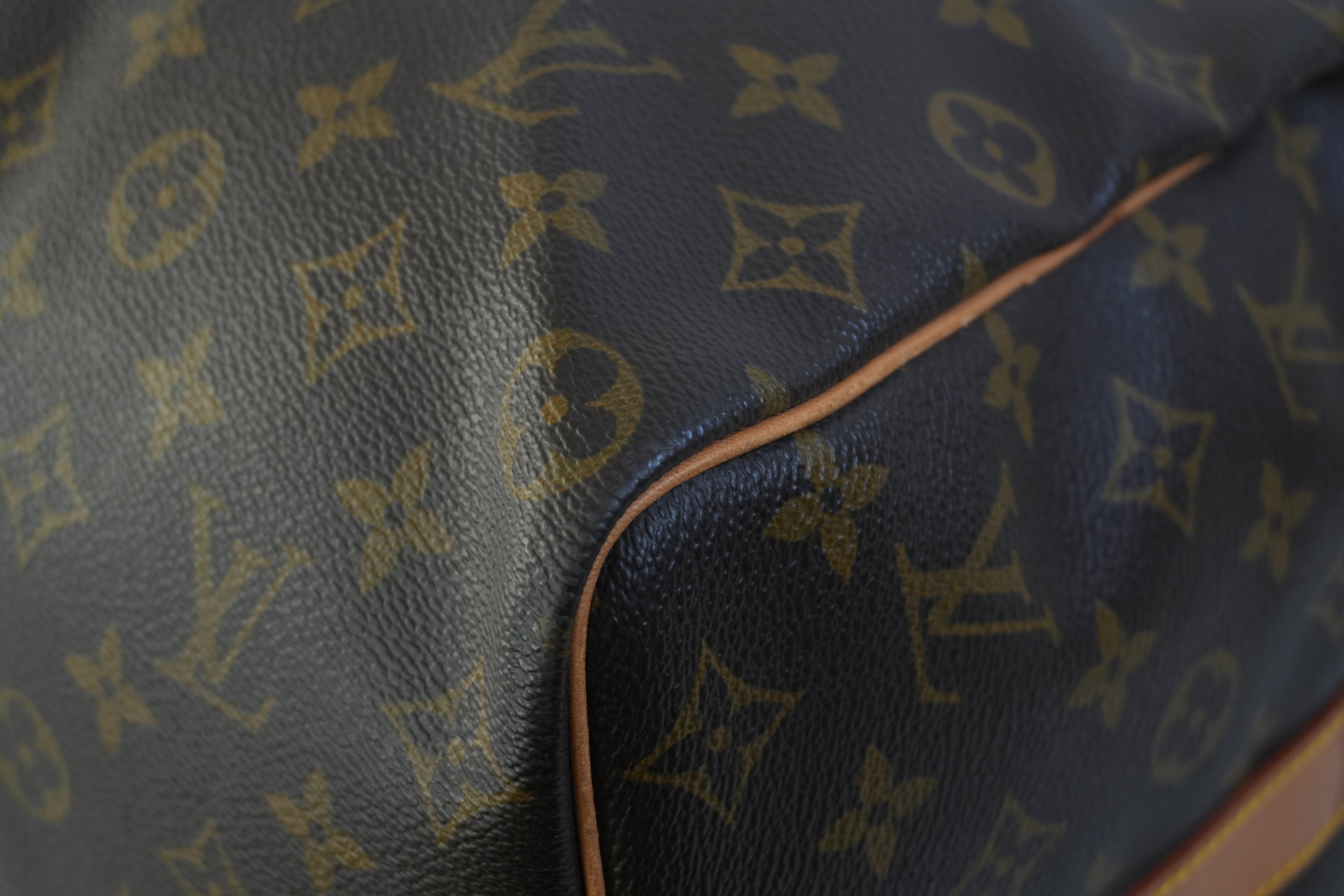 Pre-owned Louis Vuitton Monogram Keepall 50 Bandouliere Travel Bag