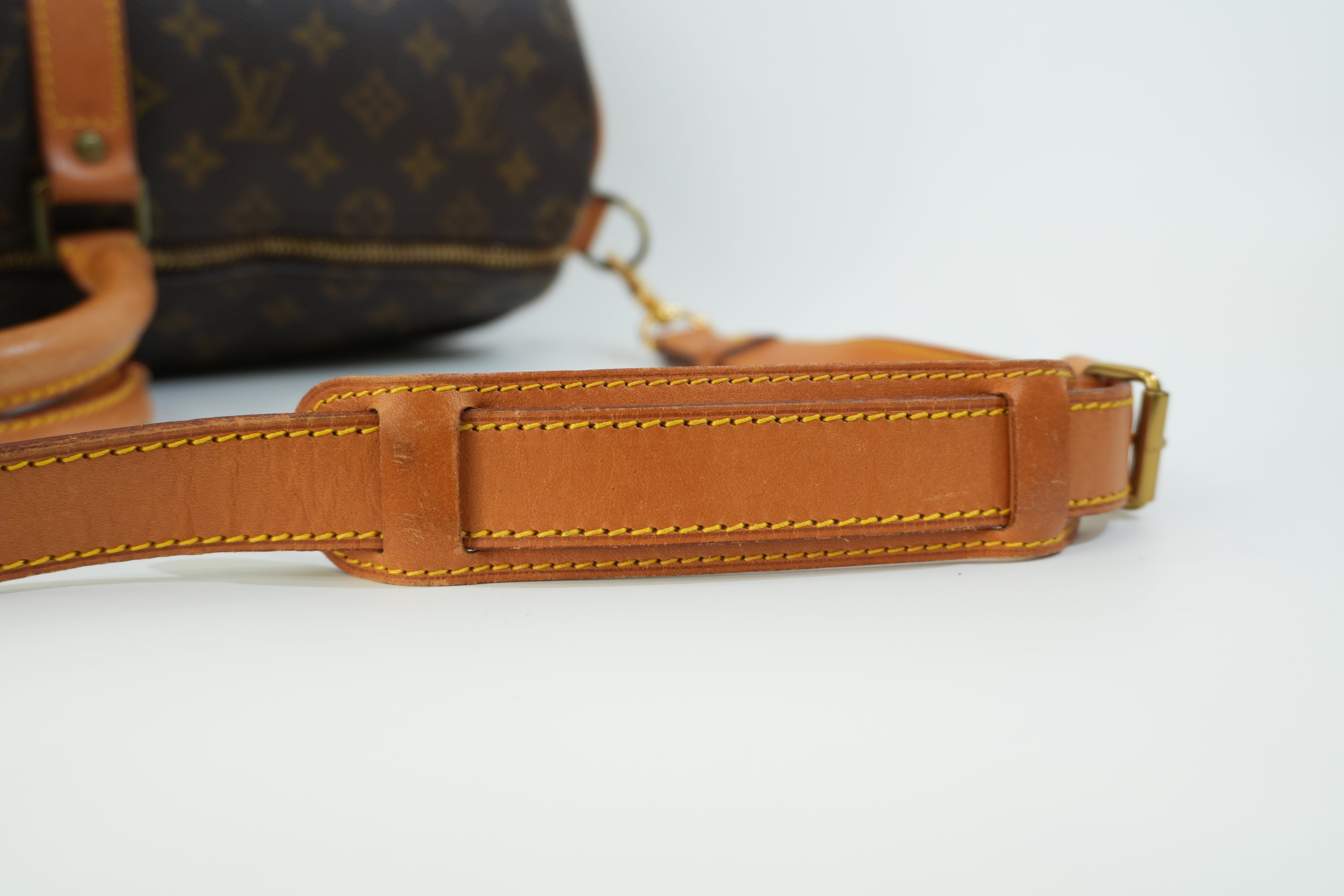 Pre-owned Louis Vuitton Monogram Keepall 50 Bandouliere Travel Bag