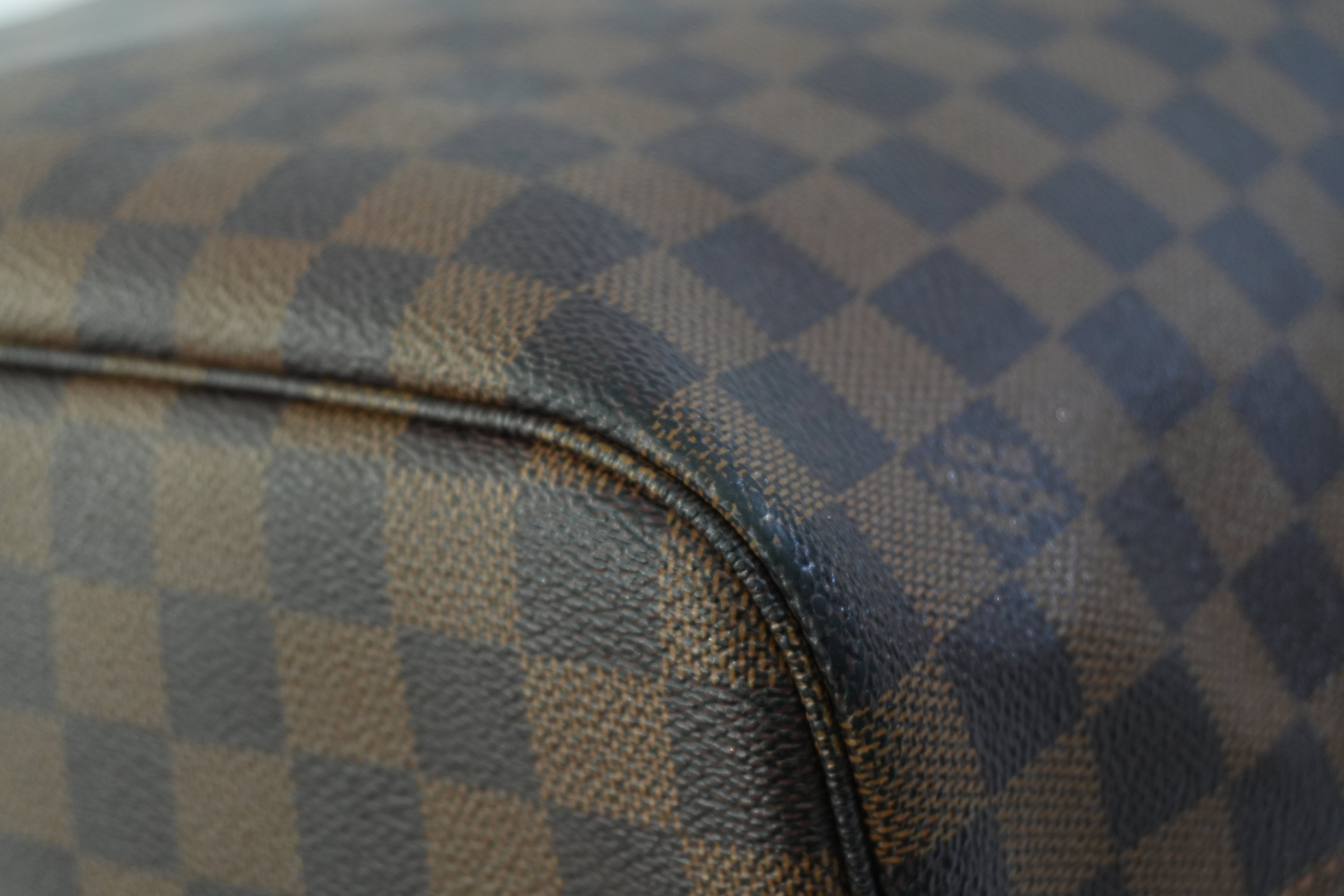 Pre-owned Louis Vuitton Damier Ebene Neverfull MM Tote Bag