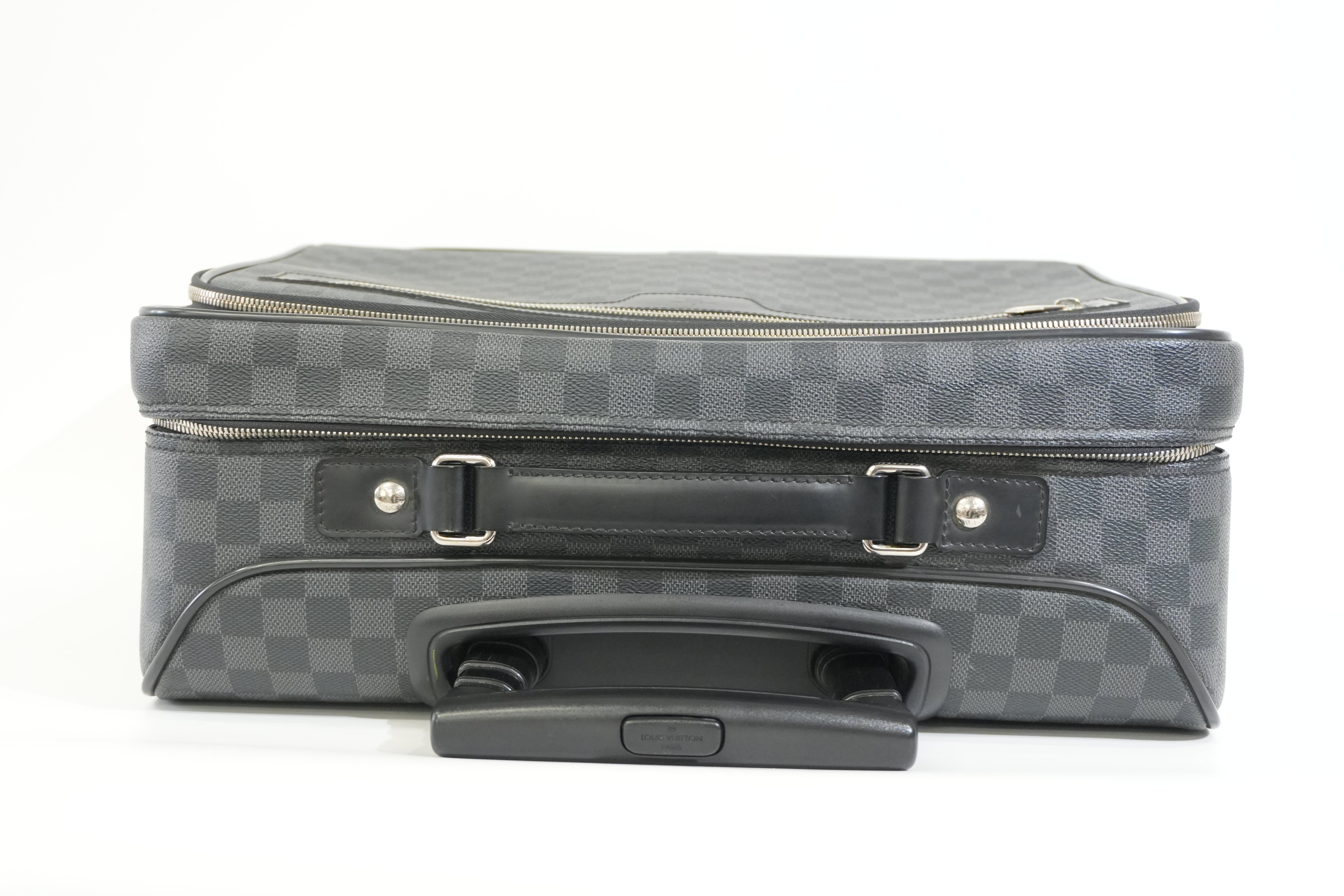 Pre-owned Louis Vuitton Damier Graphite Pilot Case Luggage