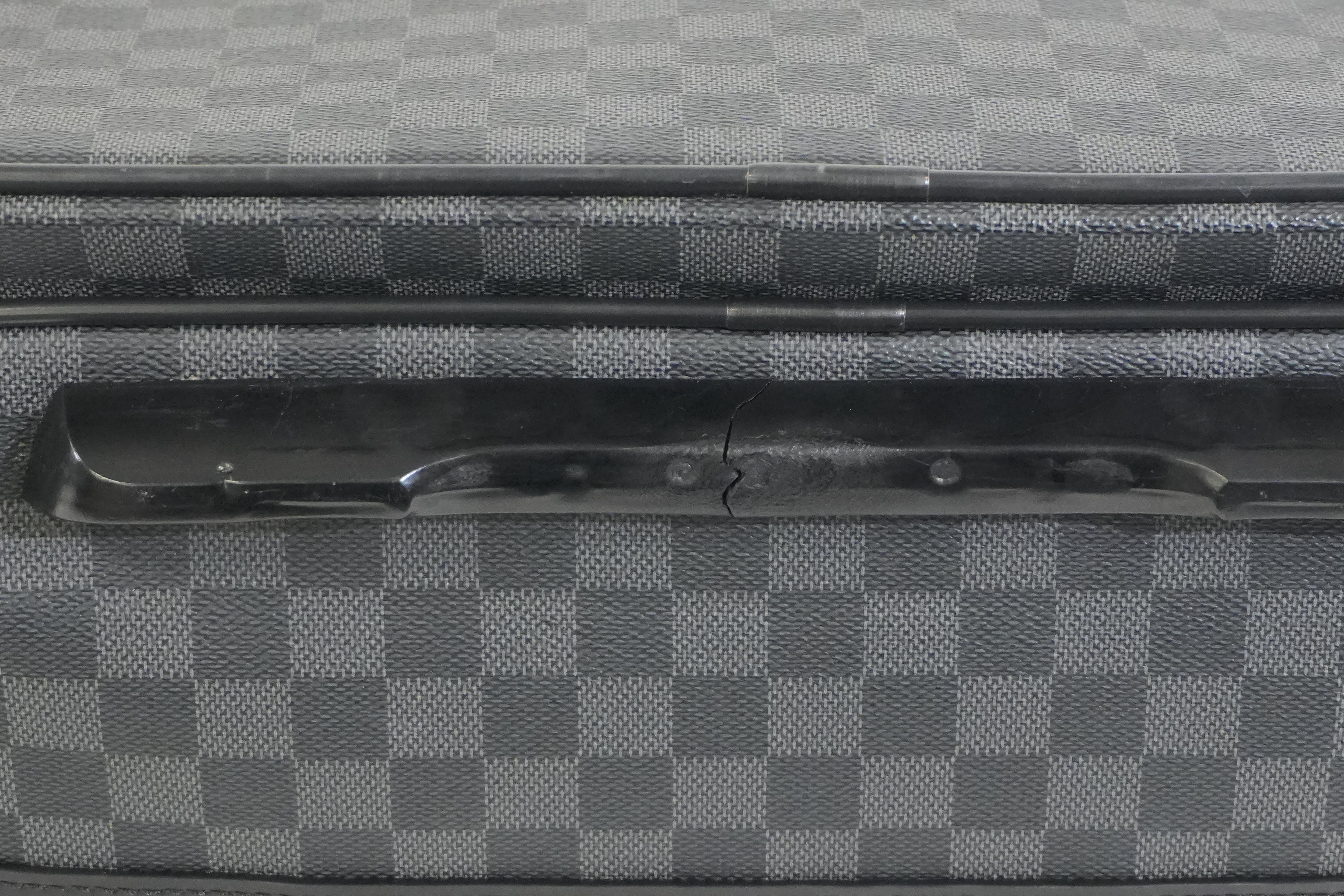 Pre-owned Louis Vuitton Damier Graphite Pilot Case Luggage