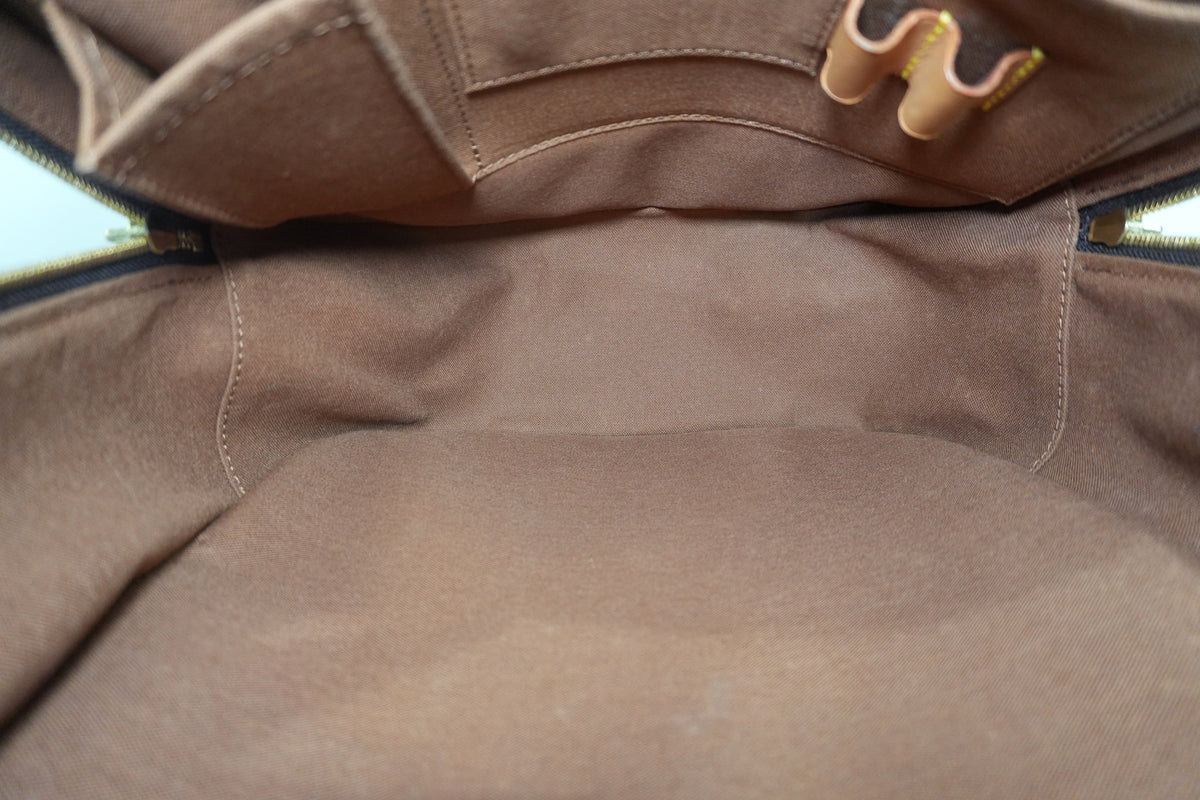 Pre-Owned Louis Vuitton Monogram Packall PM