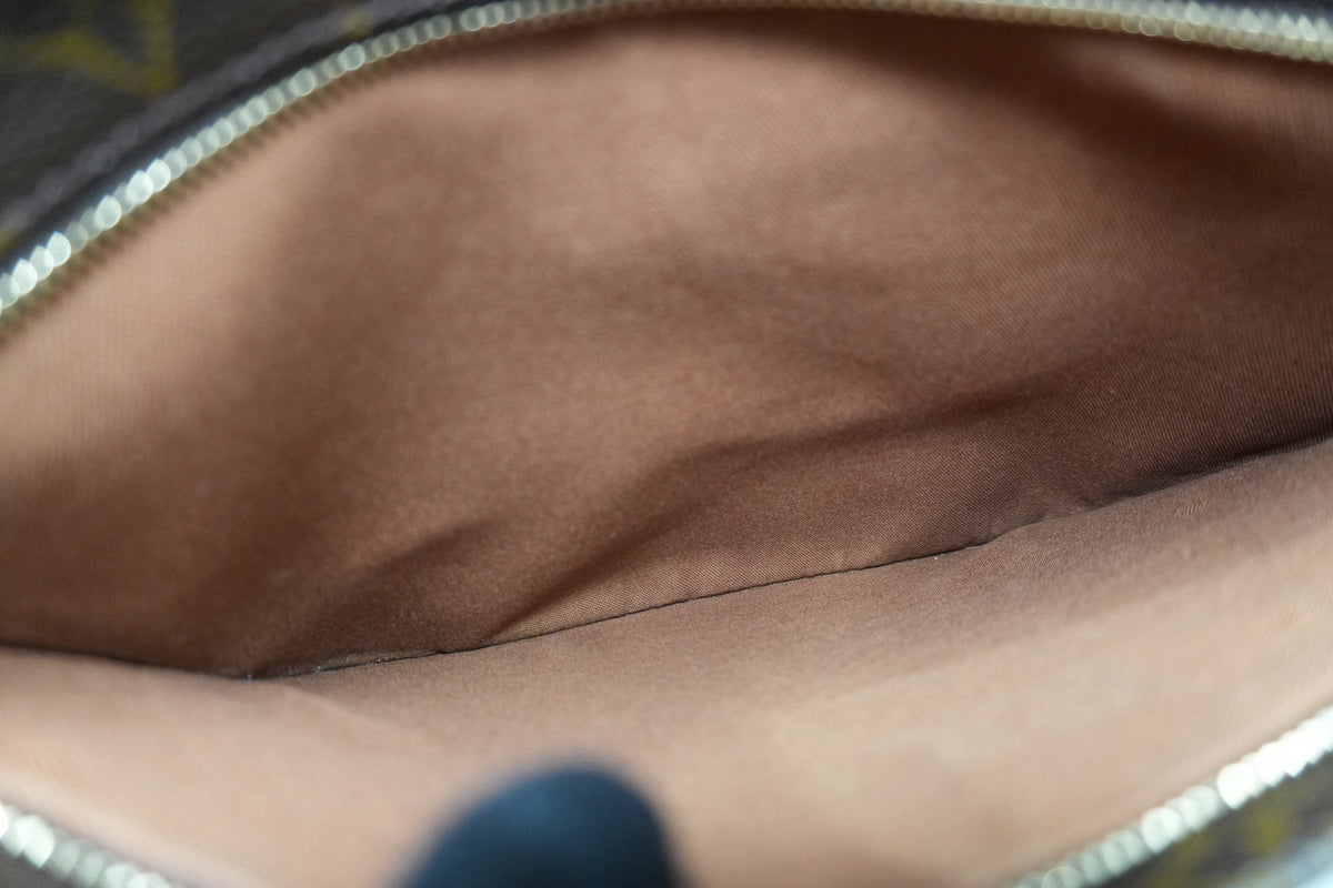 Pre-Owned Louis Vuitton Monogram Packall PM