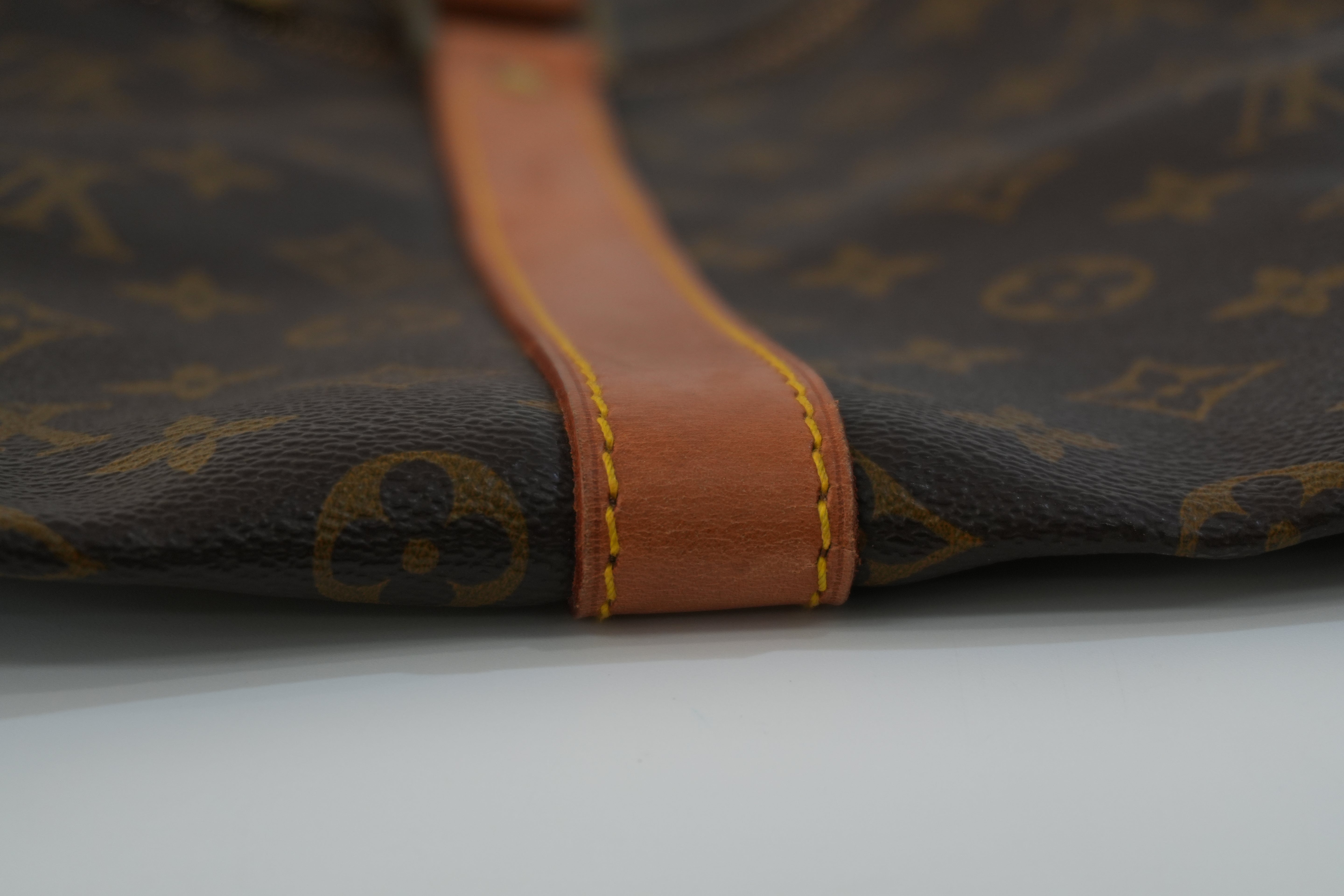 Pre-owned Louis Vuitton Monogram Keepall 55 Travel Bag