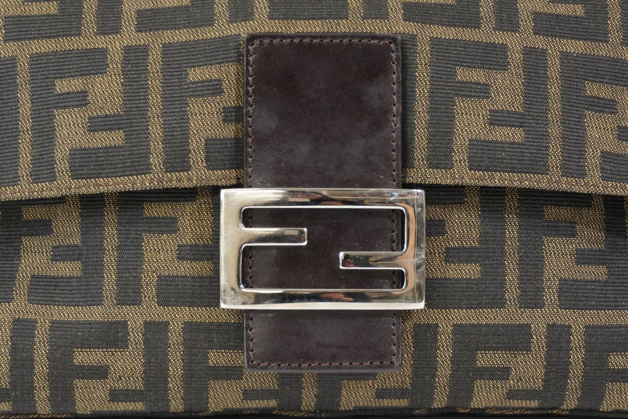 Pre-owned Fendi Zucca Mamma Baguette Handbag Brown