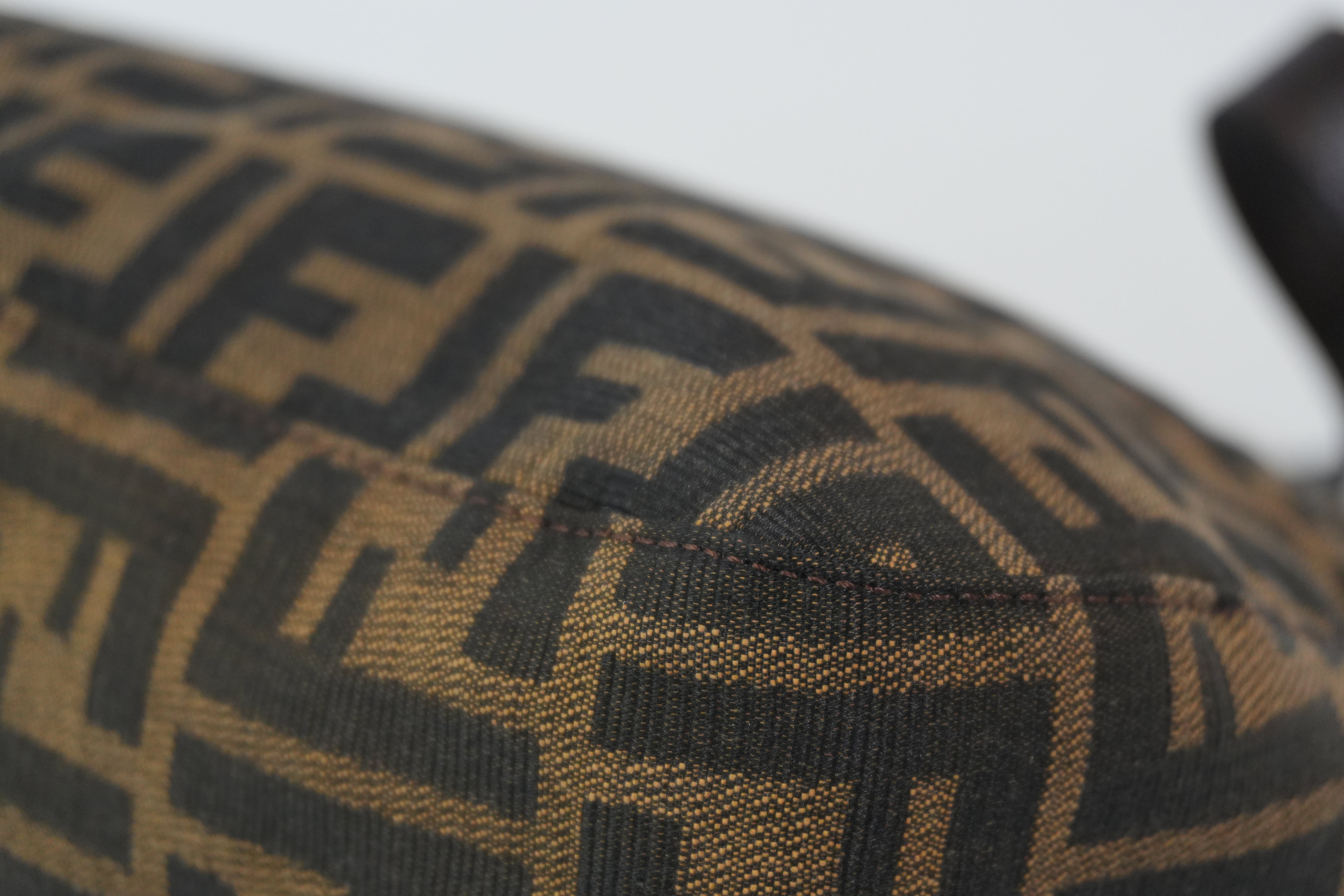 Pre-owned Fendi Zucca Mamma Baguette Handbag Brown