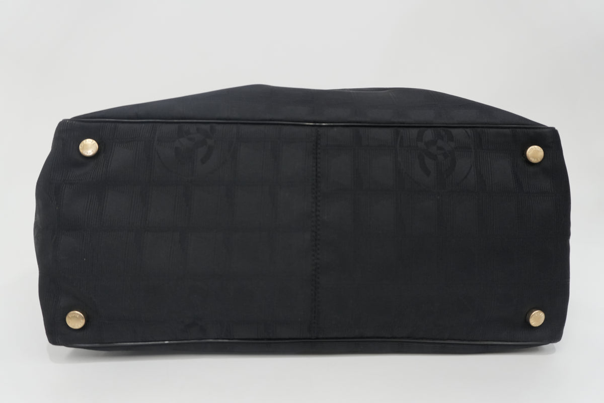 Pre-Owned Chanel New Travel Line Tote Bag Black