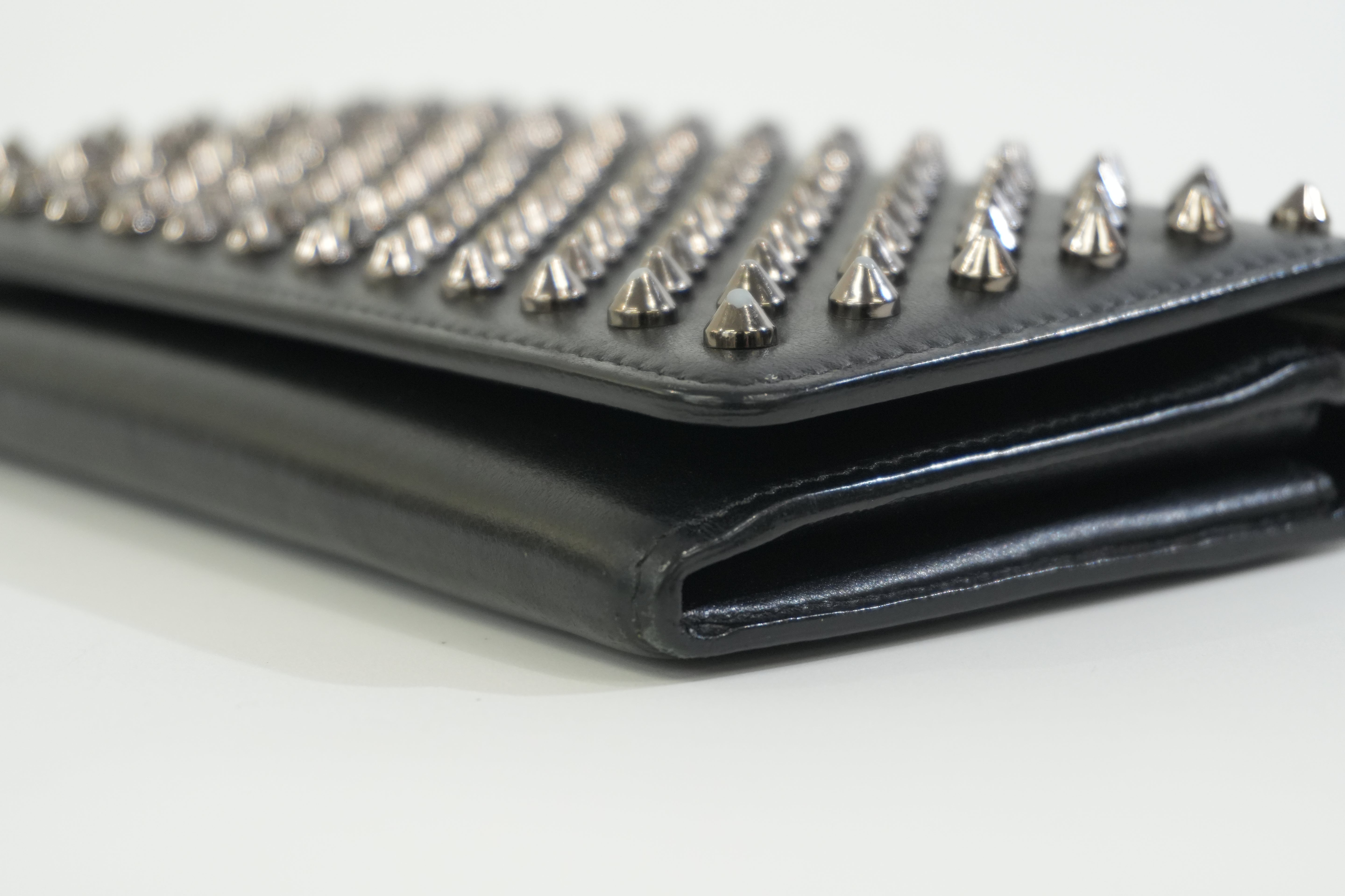 Pre-owned Christian Louboutin Studs Leather Wallet Black