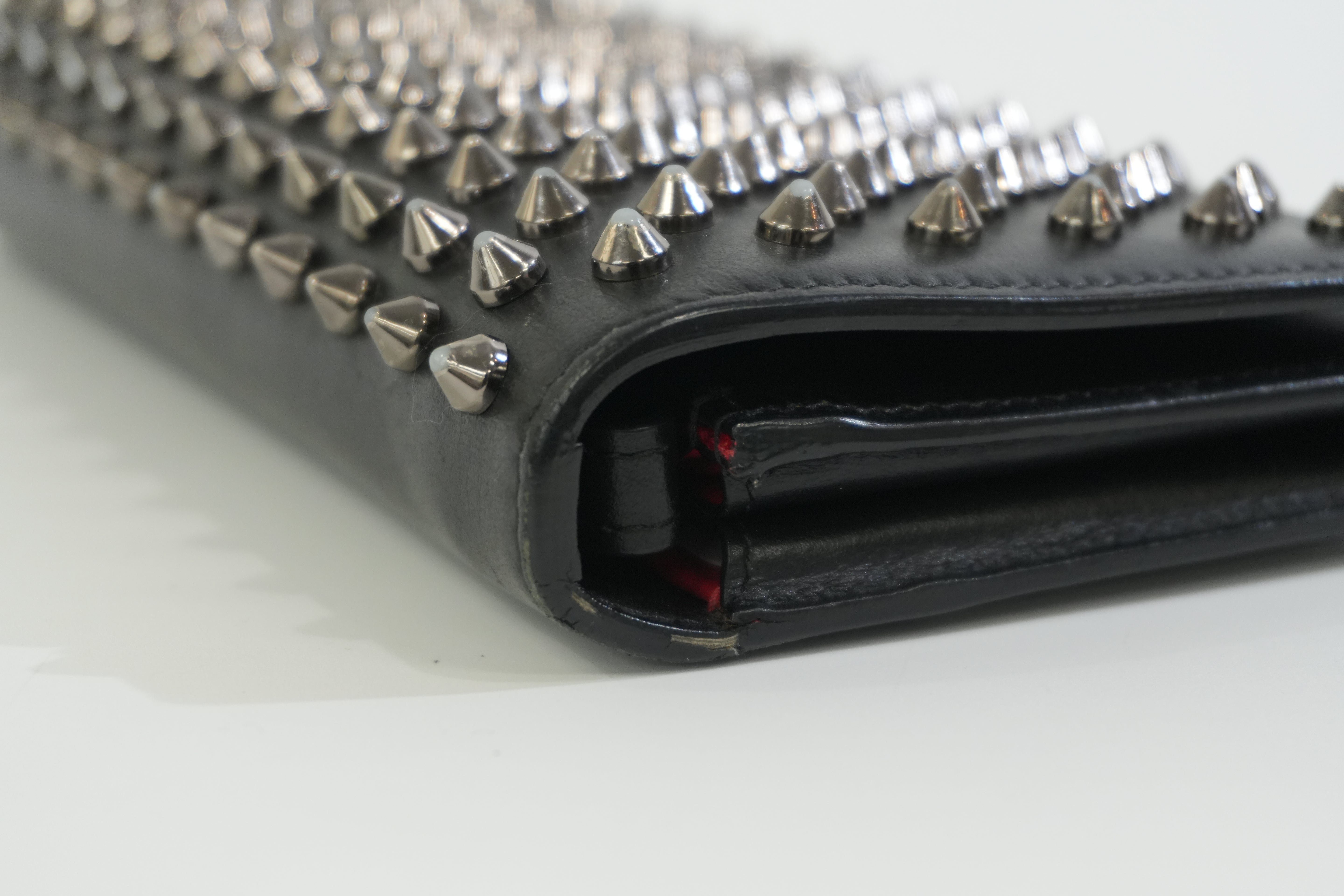 Pre-owned Christian Louboutin Studs Leather Wallet Black
