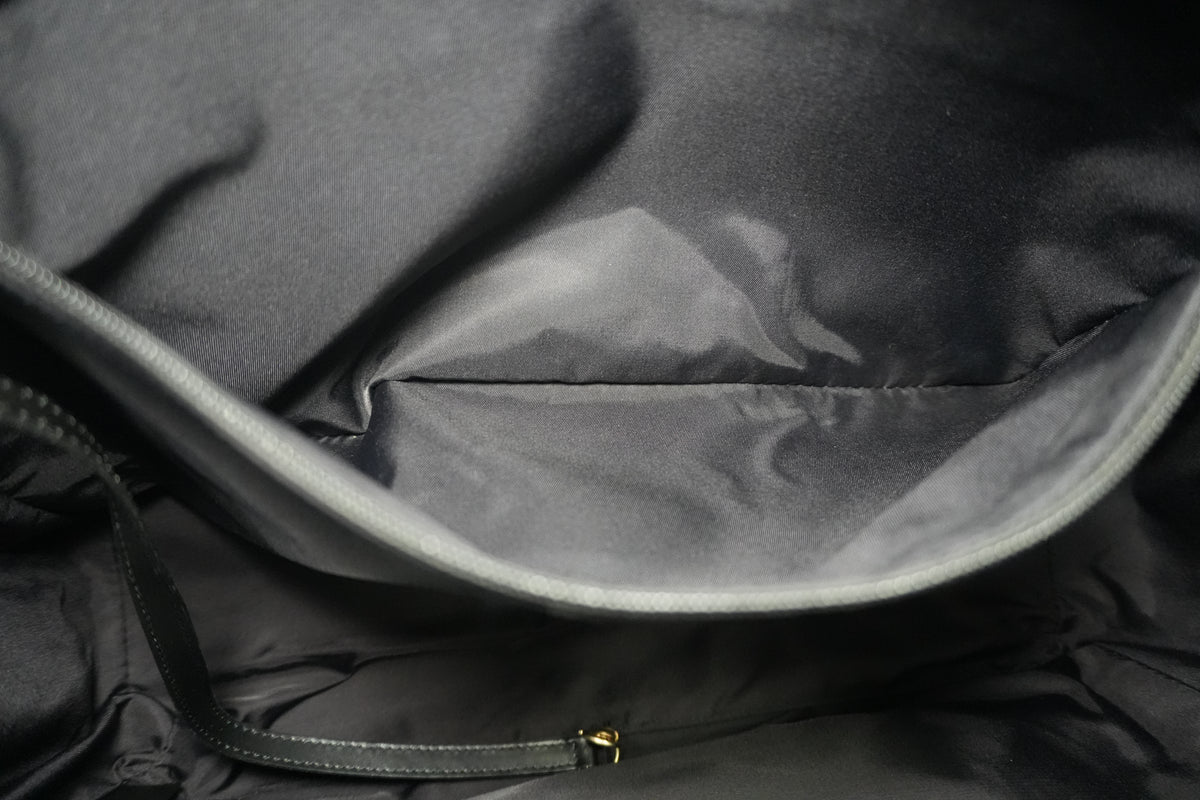 Pre-Owned Chanel New Travel Line Tote Bag Black