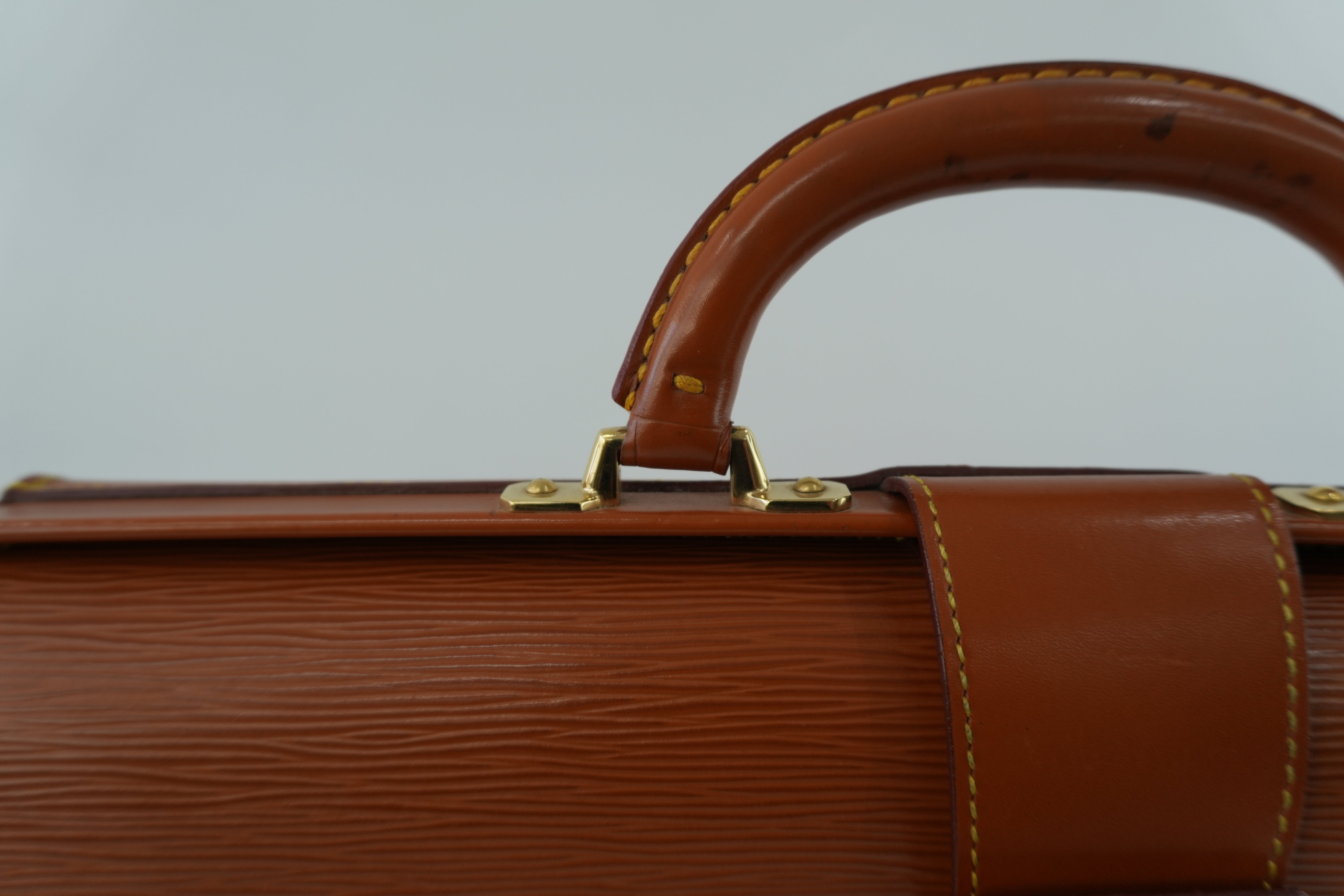 Louis Vuitton Briefcase Epi Kenya Brown Used