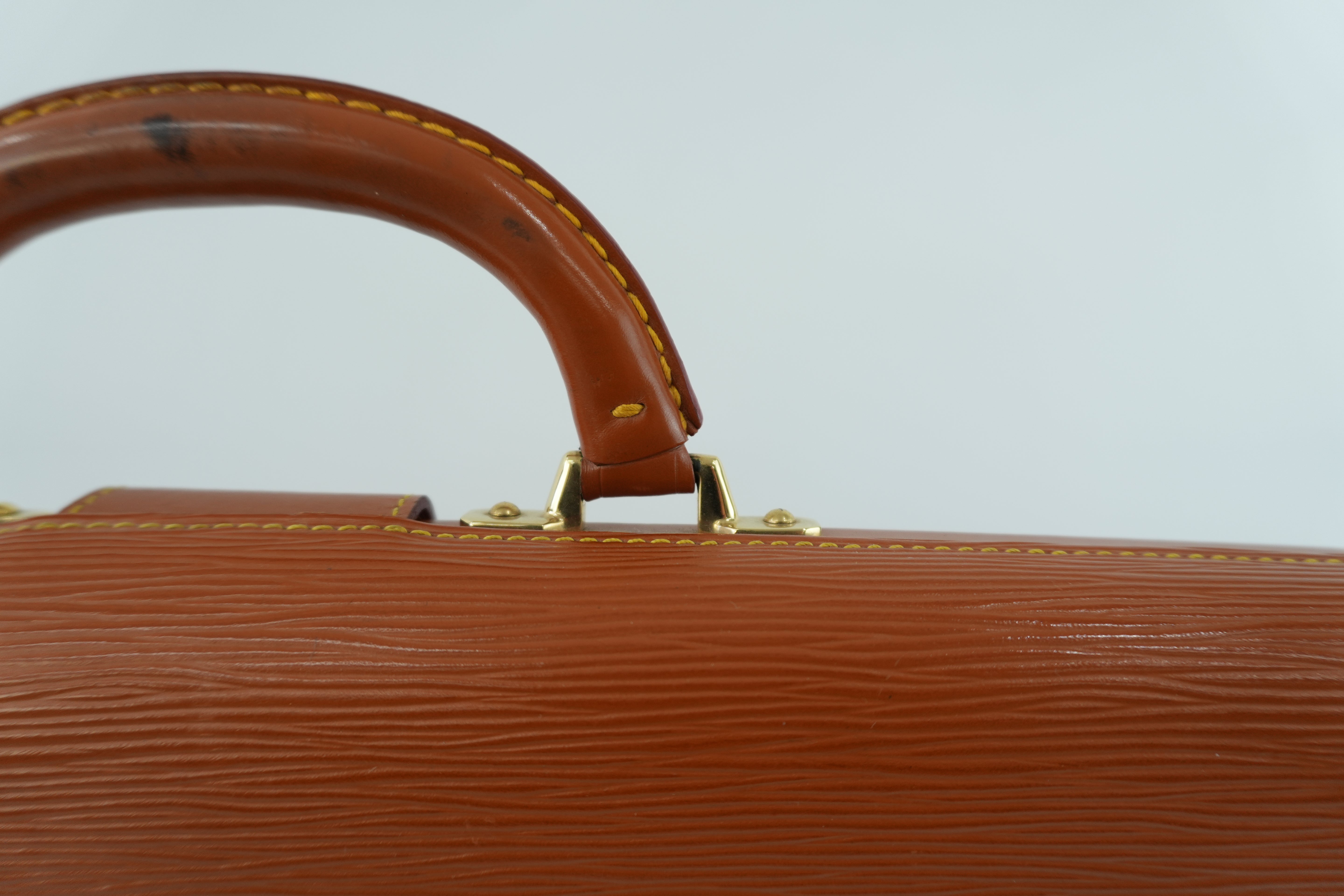 Louis Vuitton Briefcase Epi Kenya Brown Used