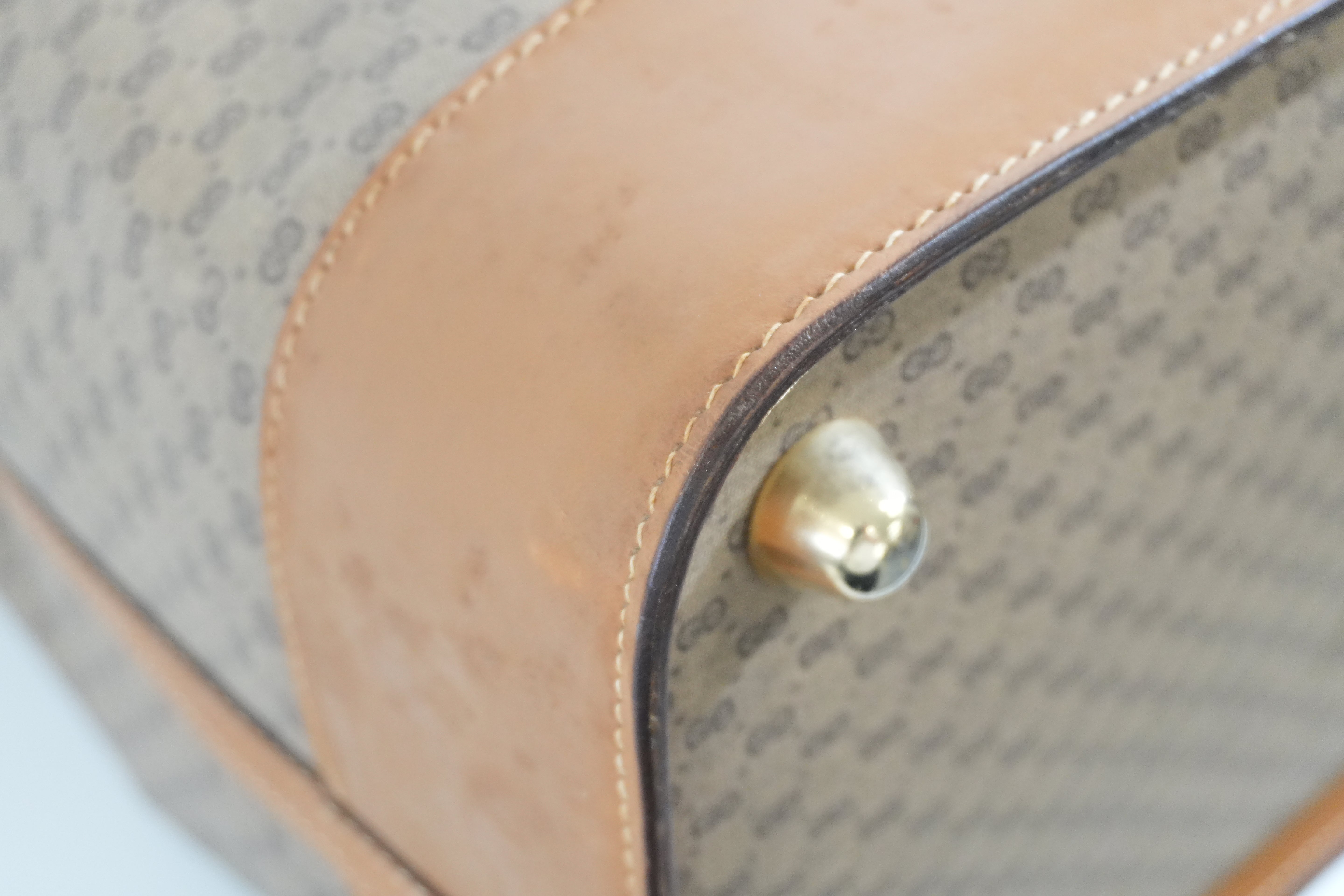 Pre-owned Gucci Supreme Travel Bag Brown