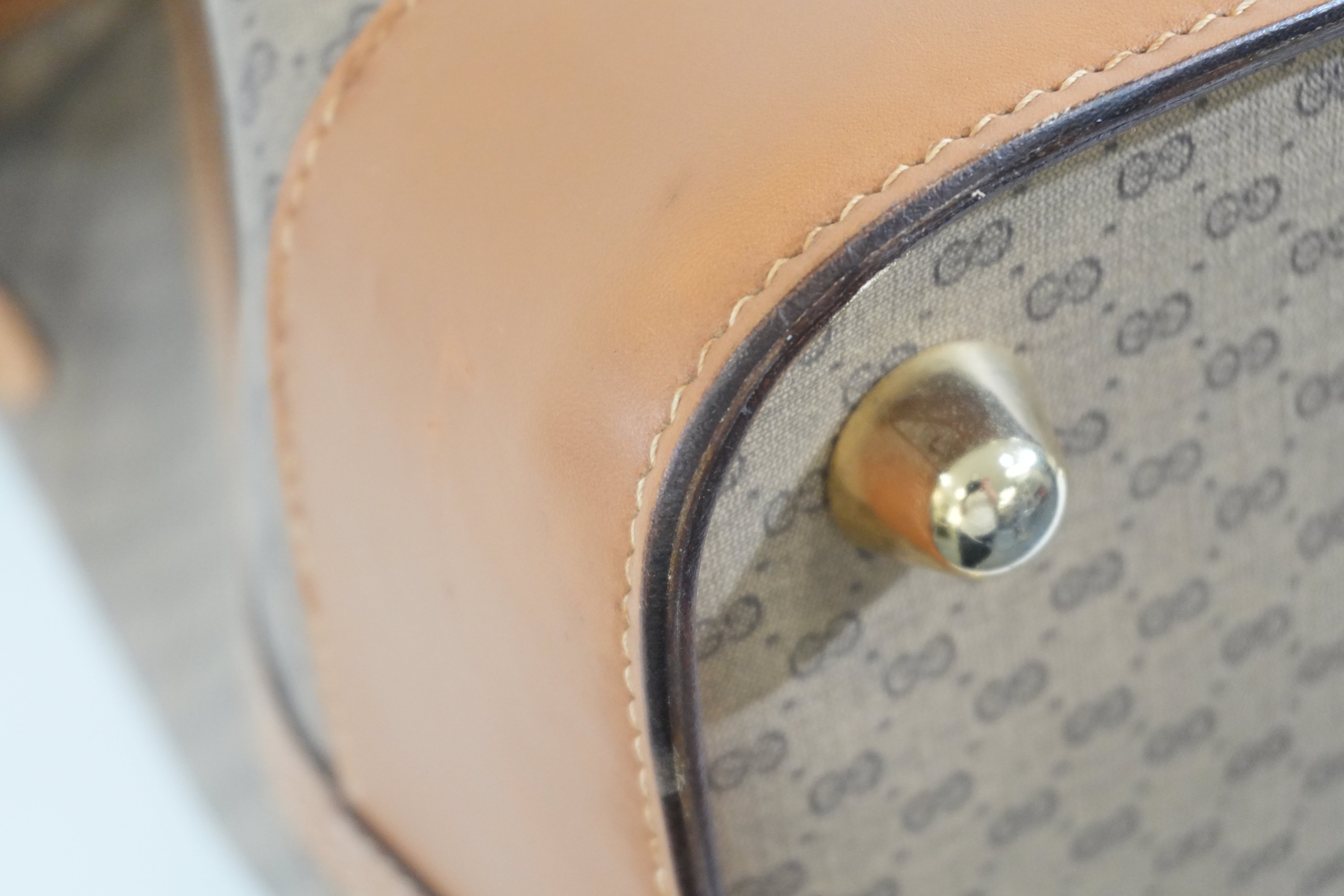 Pre-owned Gucci Supreme Travel Bag Brown