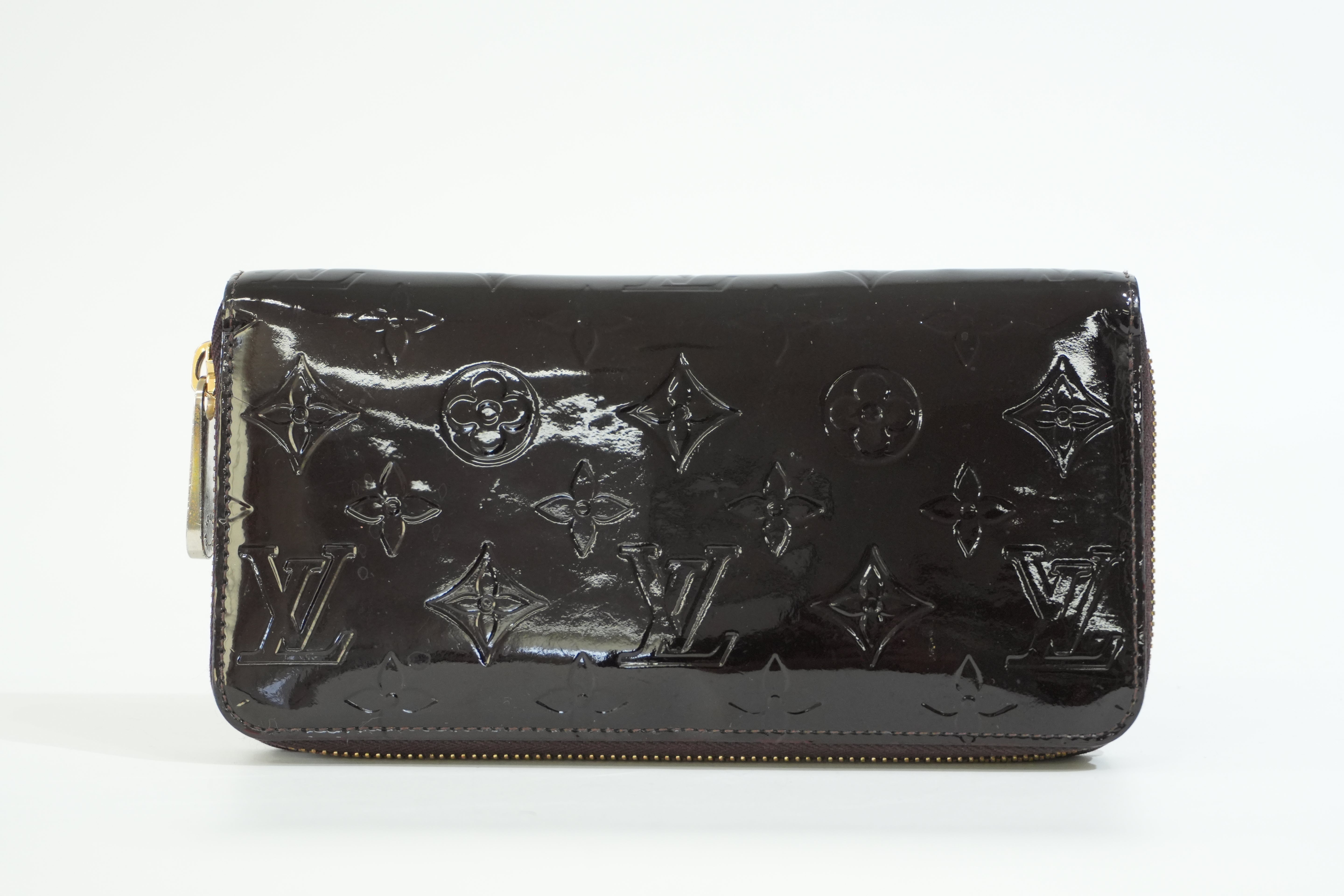 Pre-owned Louis Vuitton Vernis Zippy Long Wallet Amarante