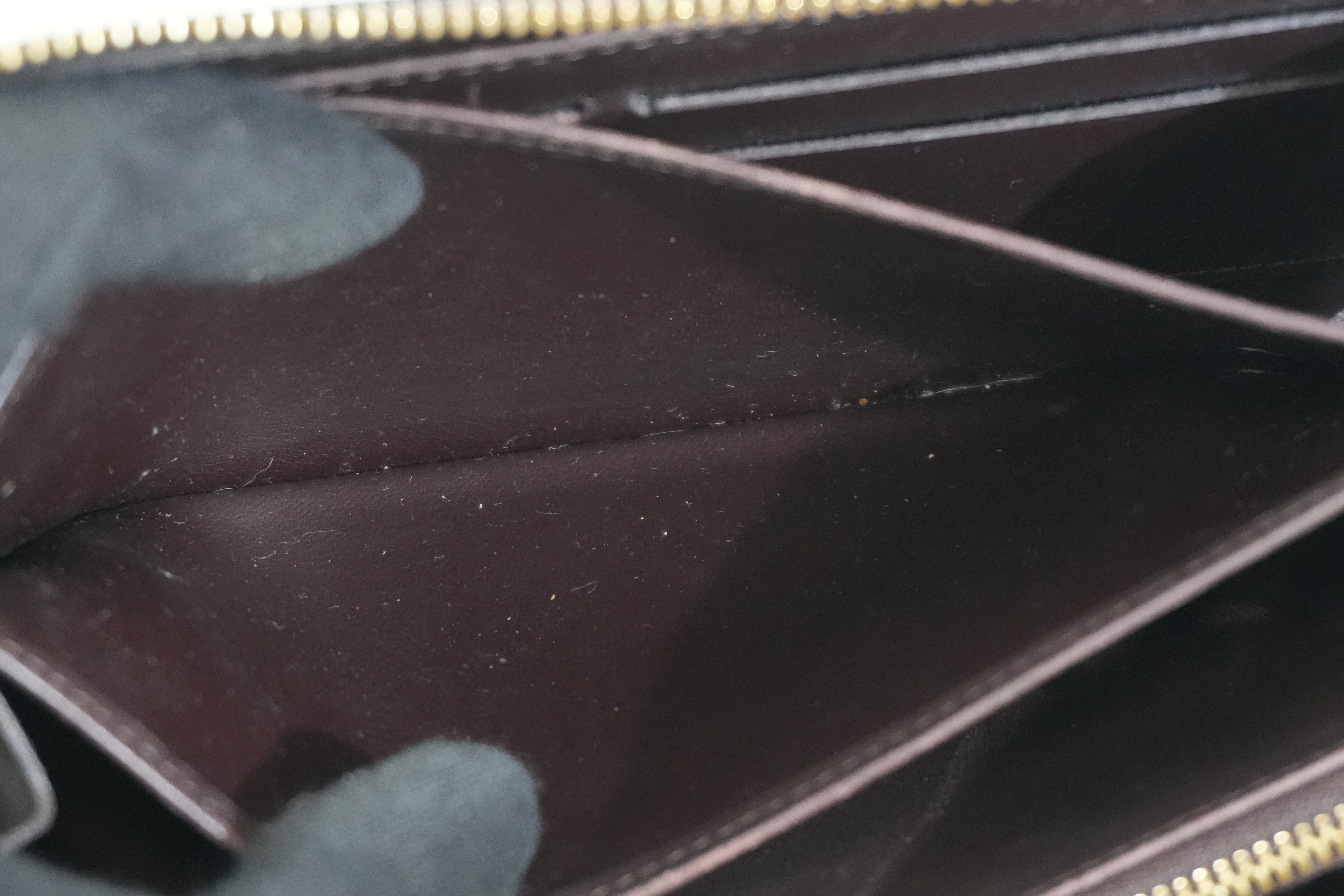 Pre-owned Louis Vuitton Vernis Zippy Long Wallet Amarante