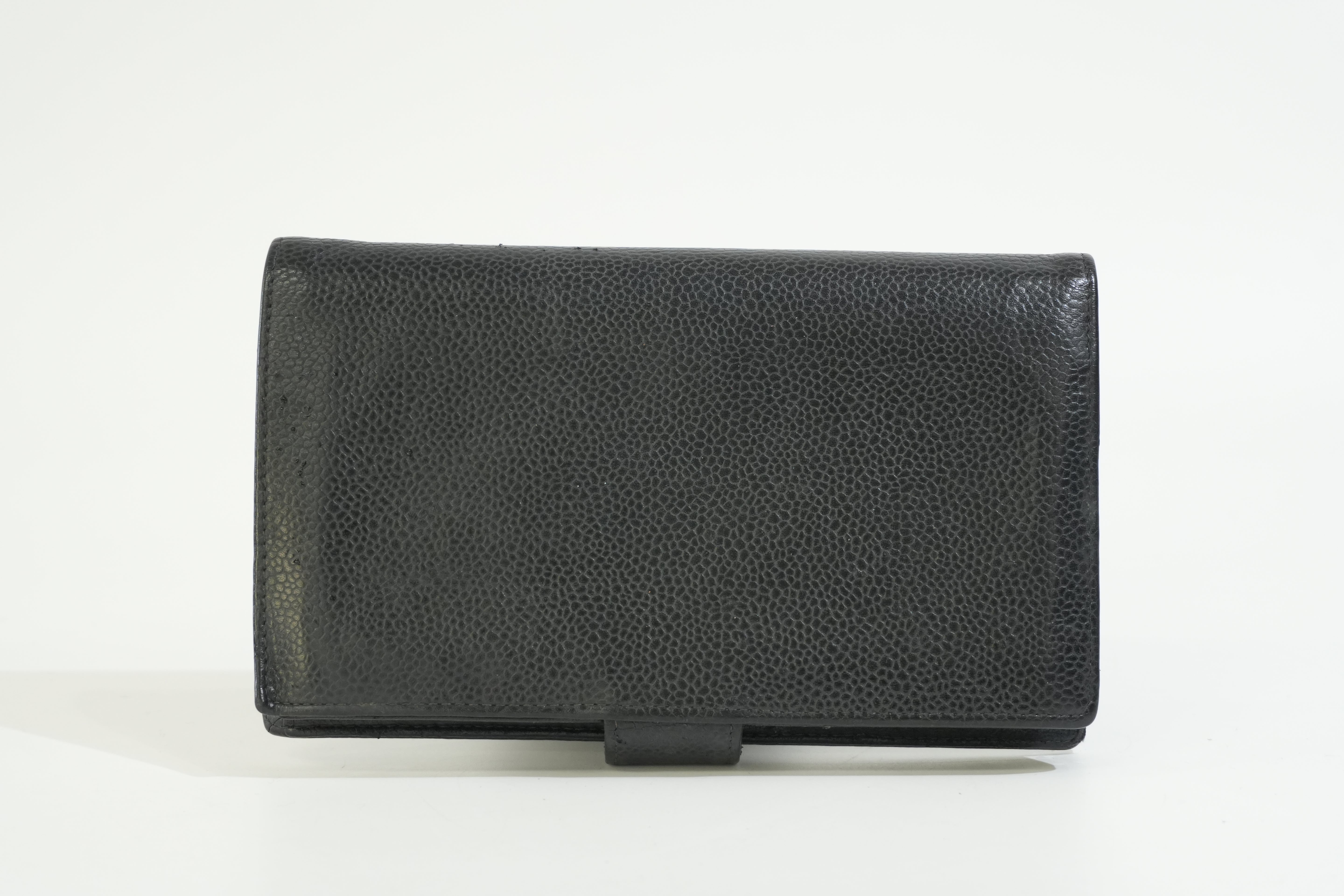 Pre-owned Chanel Long Wallet Black