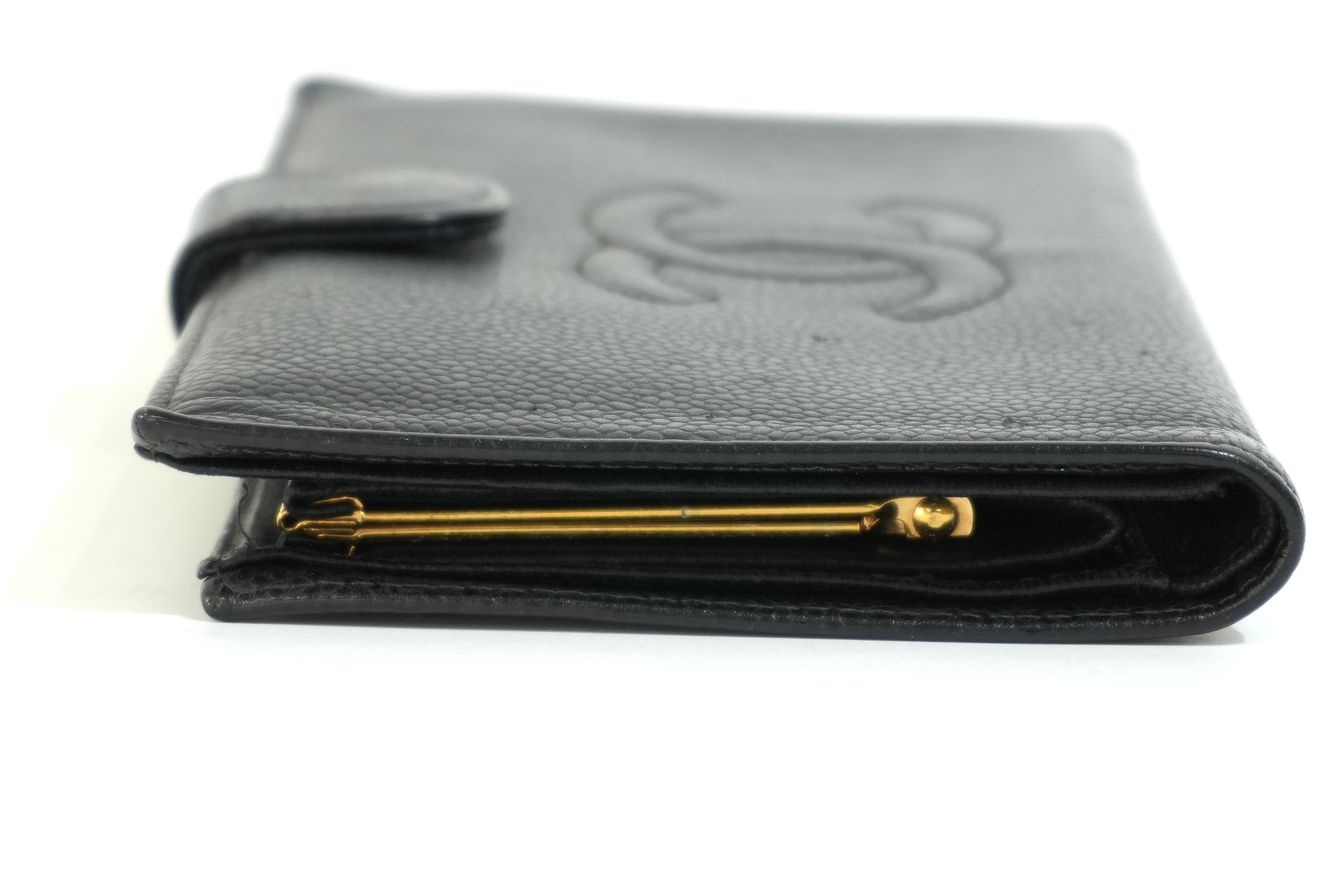 Pre-owned Chanel Long Wallet Black