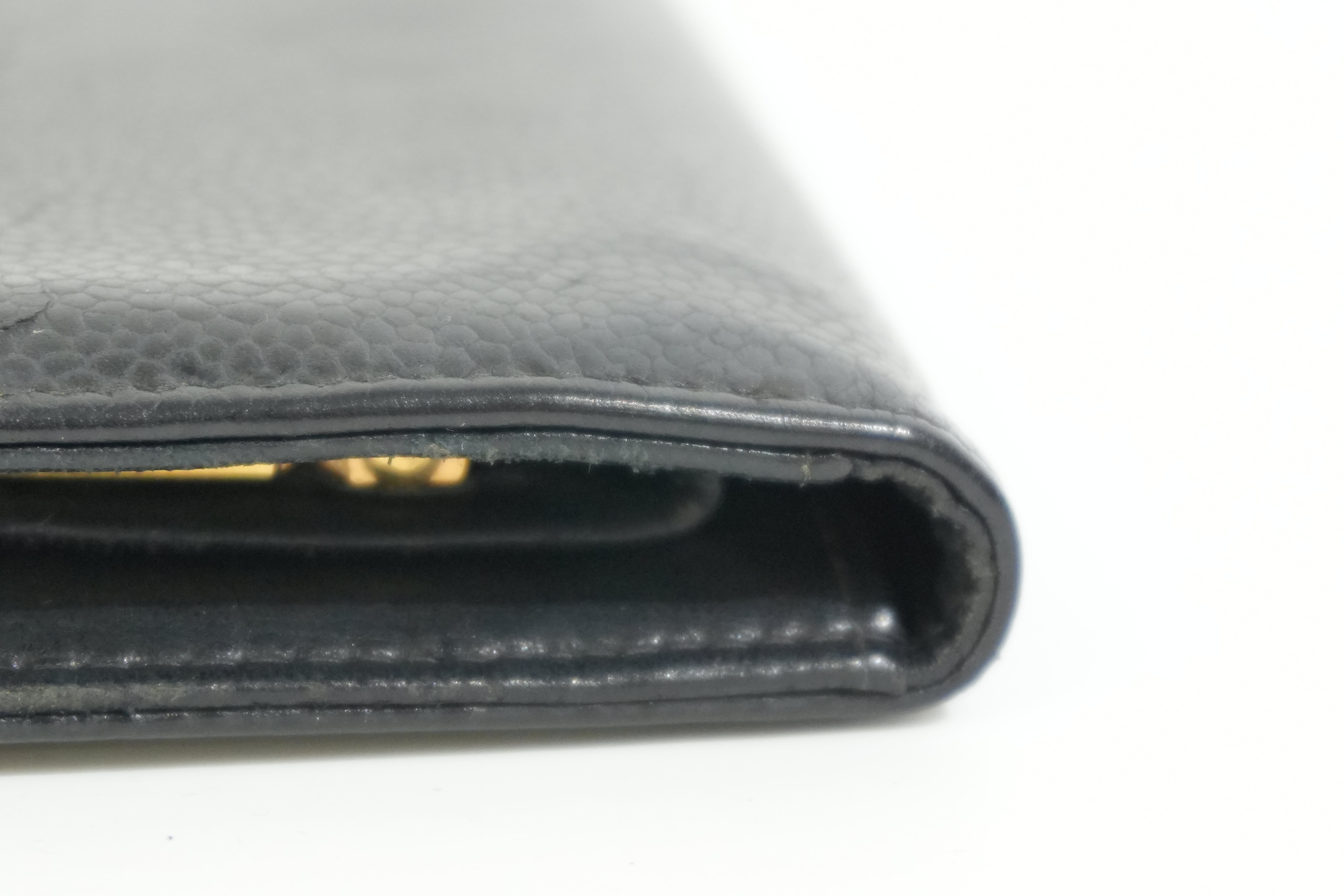 Pre-owned Chanel Long Wallet Black