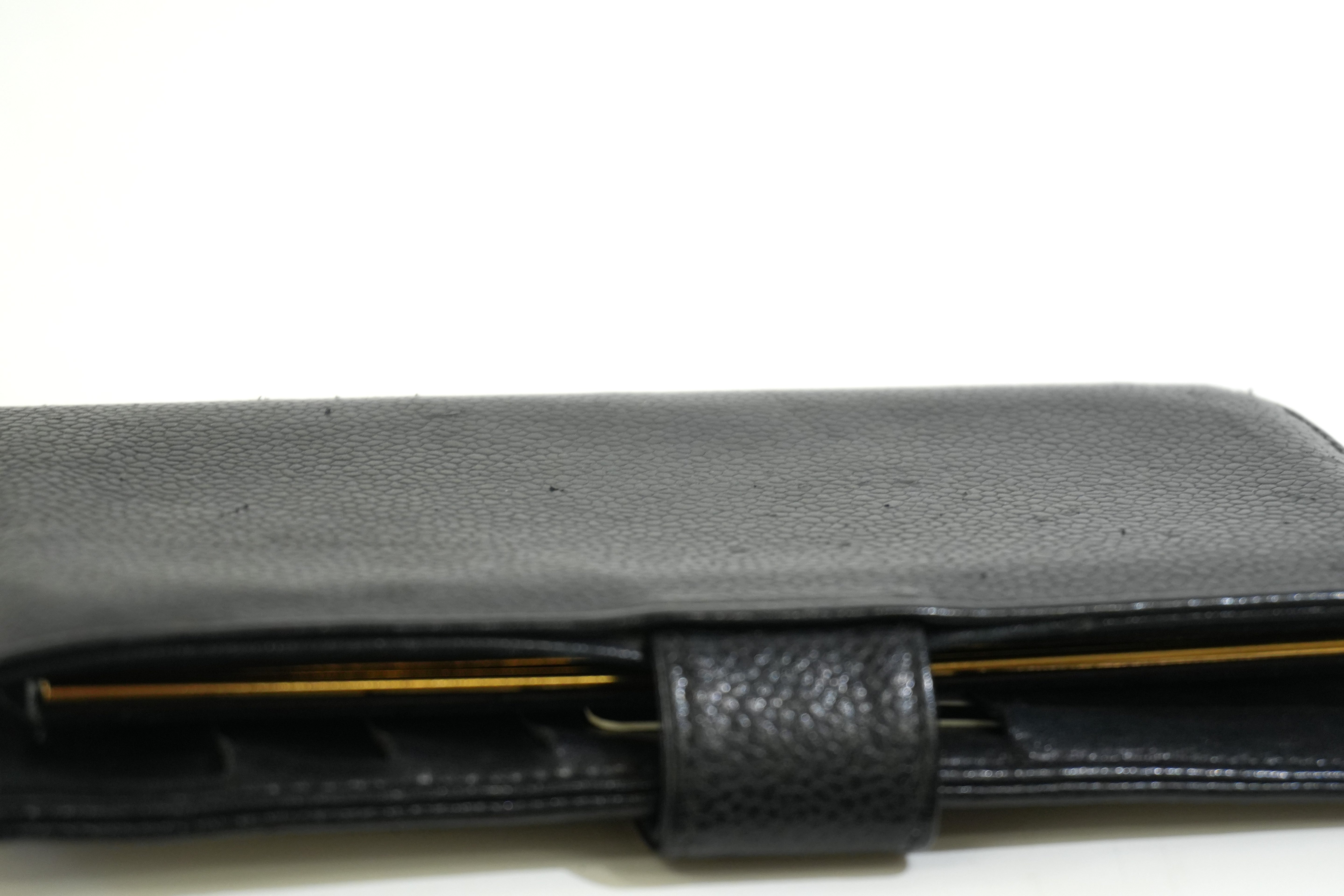 Pre-owned Chanel Long Wallet Black