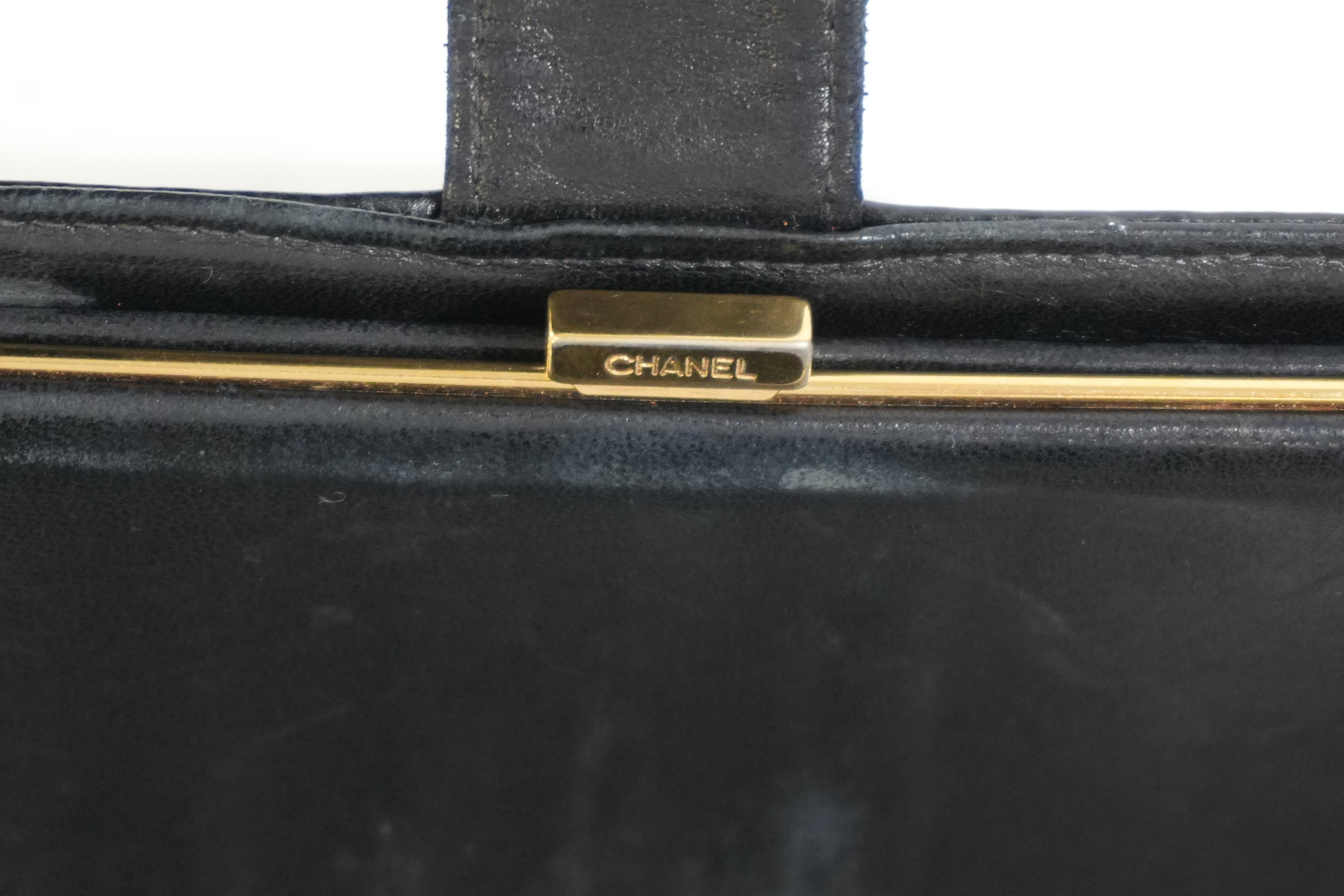 Pre-owned Chanel Long Wallet Black