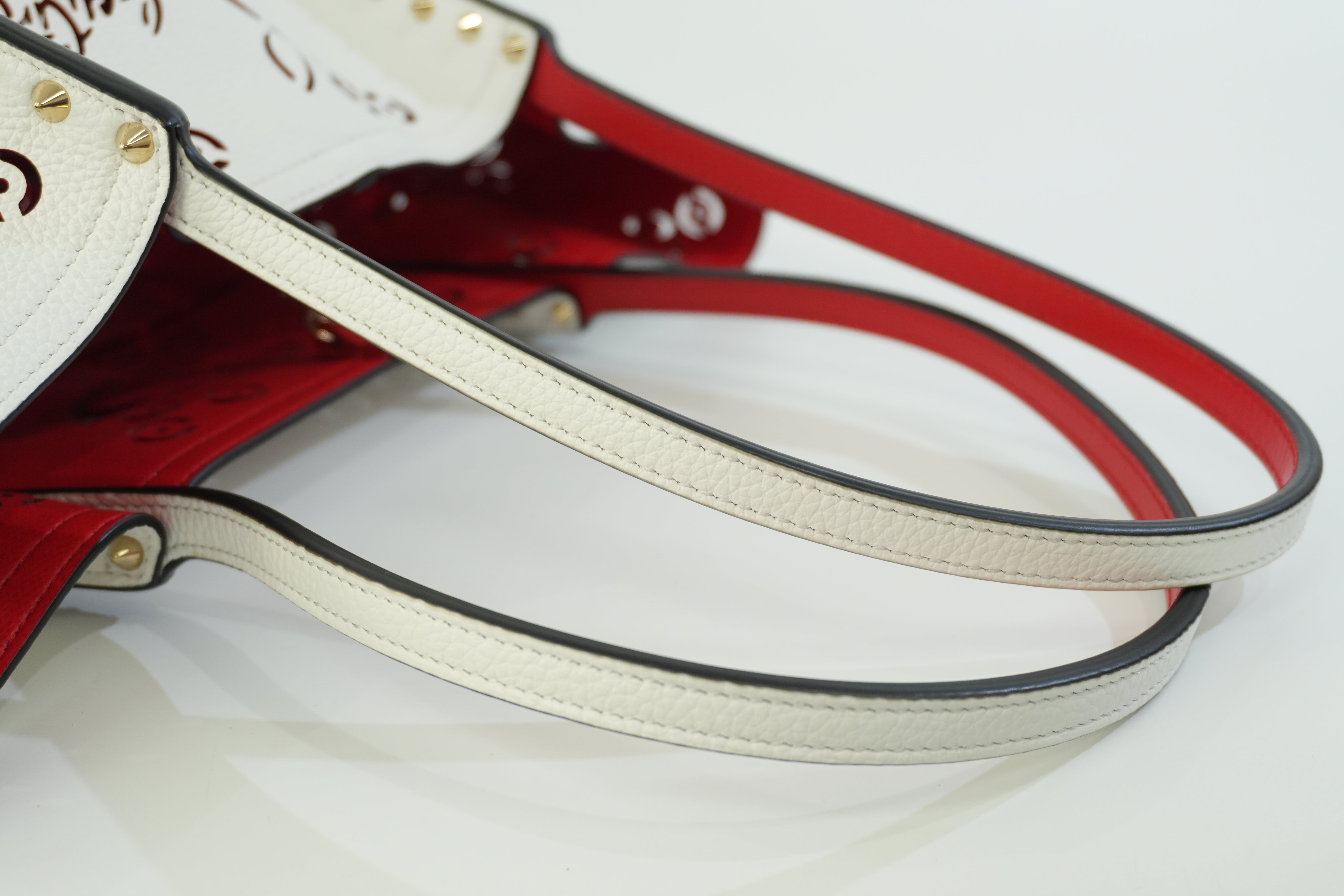 Pre-owned Christian Louboutin Leather Cabarock Perforated Tote Bag White