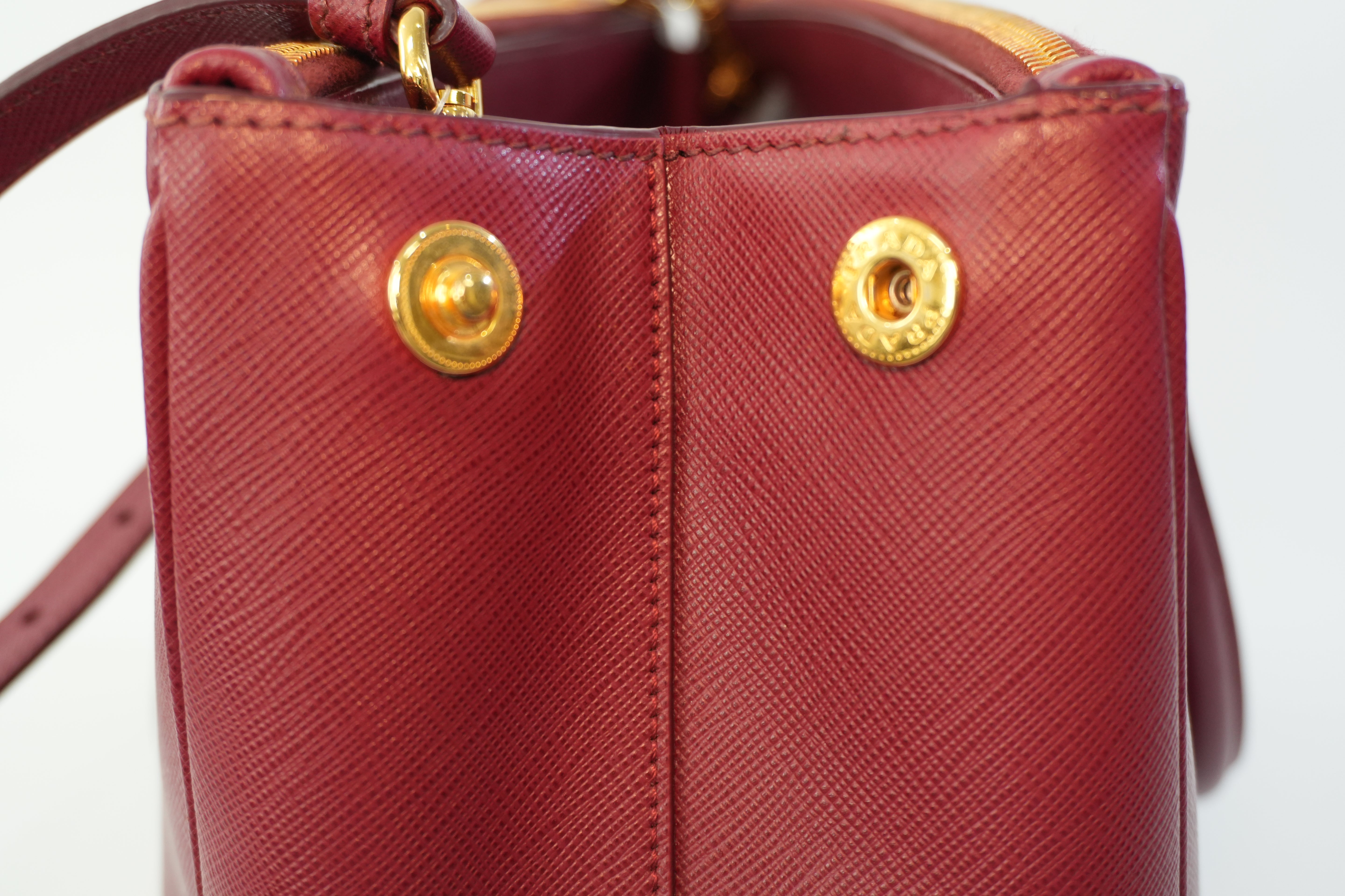 Pre-owned Prada Leather Two Way Shoulder Bag Burgundy
