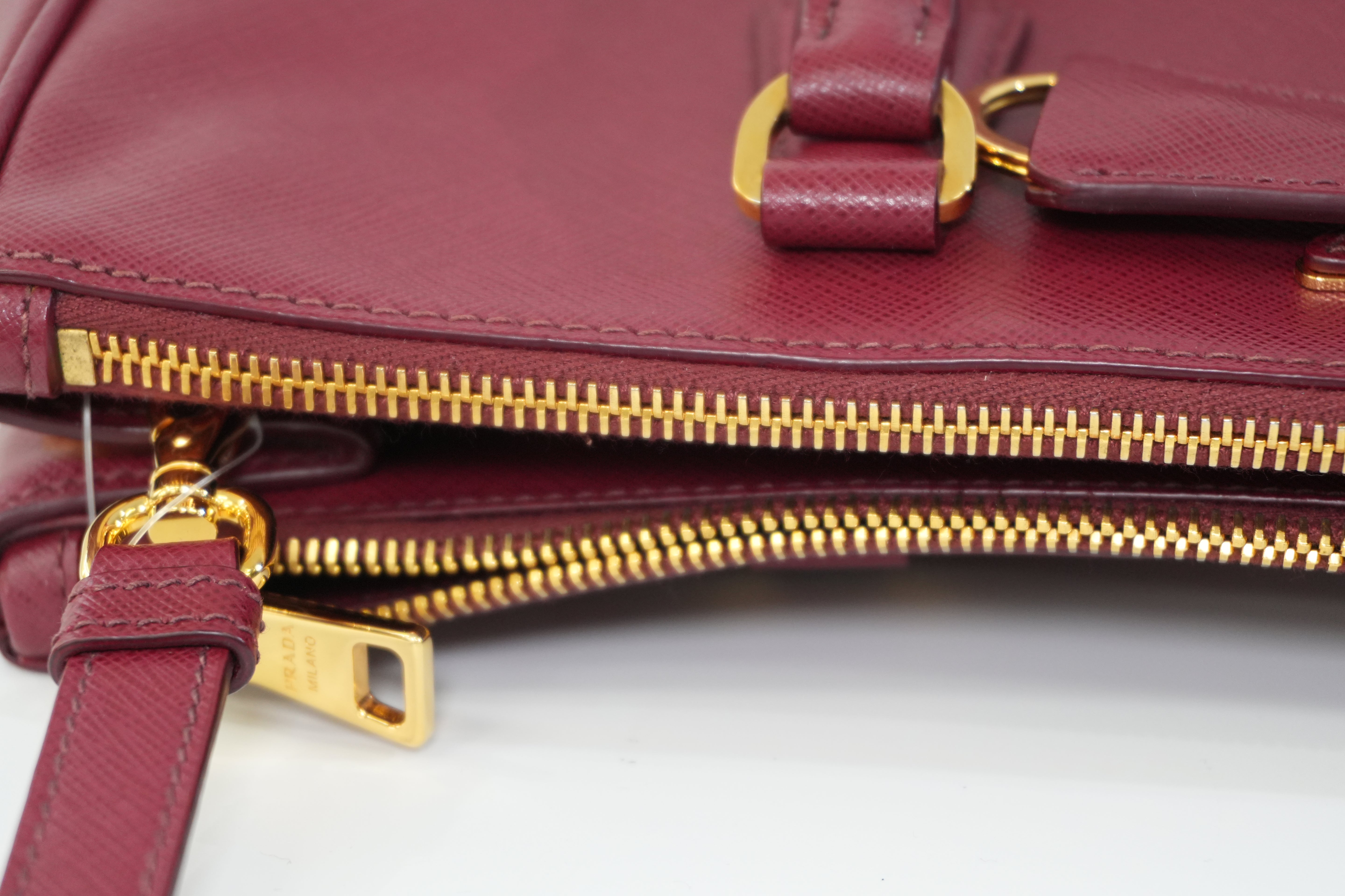 Pre-owned Prada Leather Two Way Shoulder Bag Burgundy