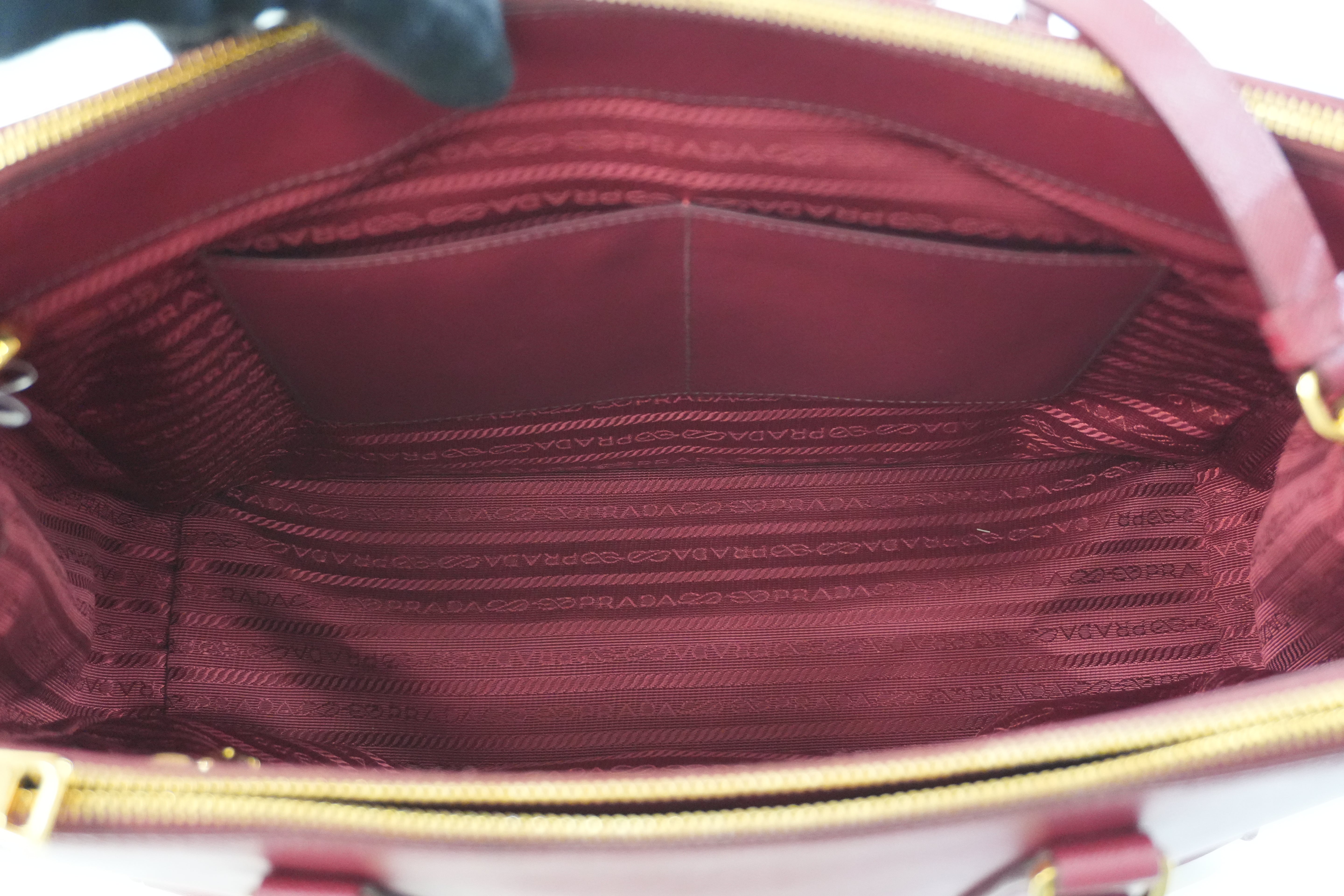 Pre-owned Prada Leather Two Way Shoulder Bag Burgundy