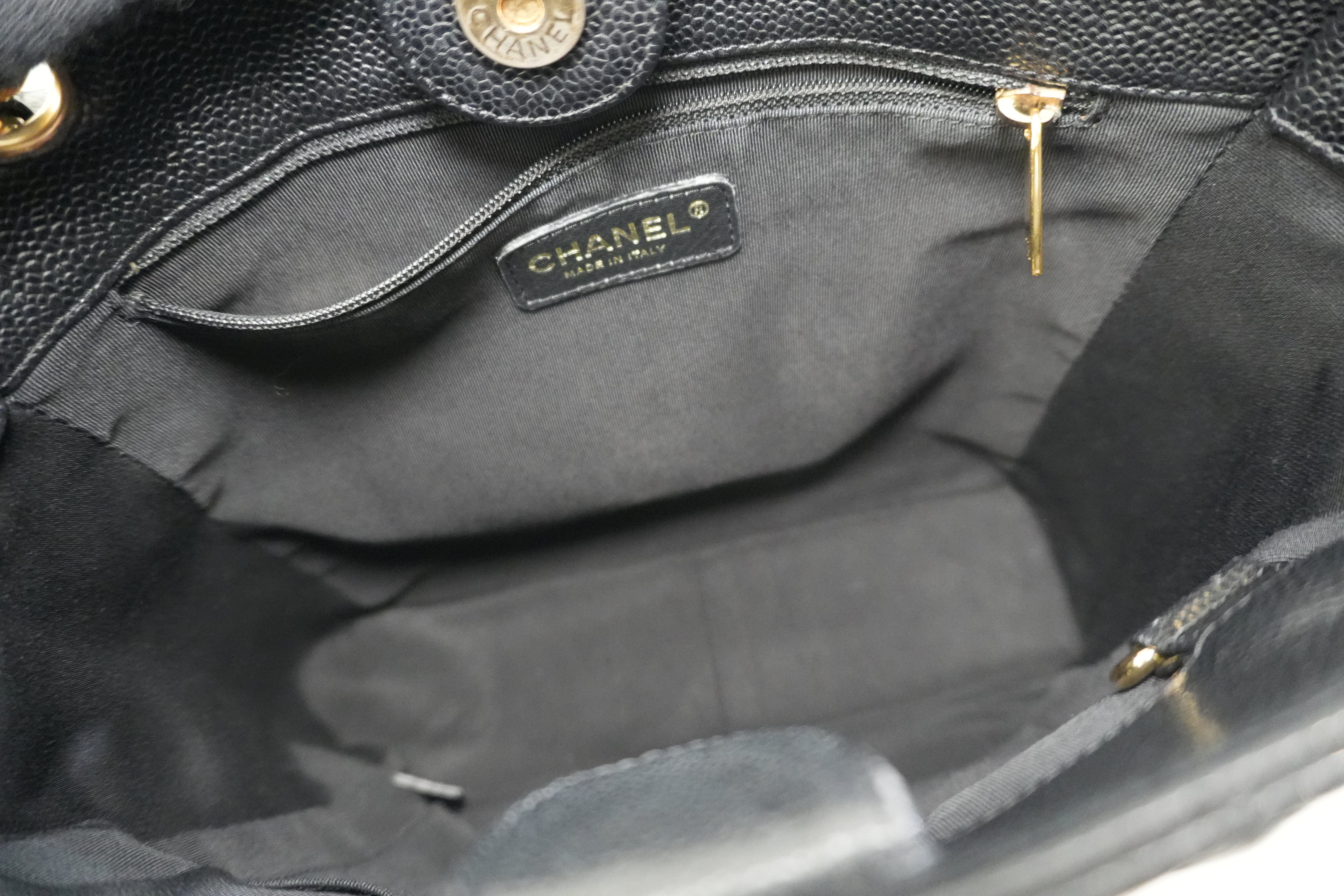 Pre-owned Chanel Caviar Skin Leather PST Chain Shoulder Bag Black