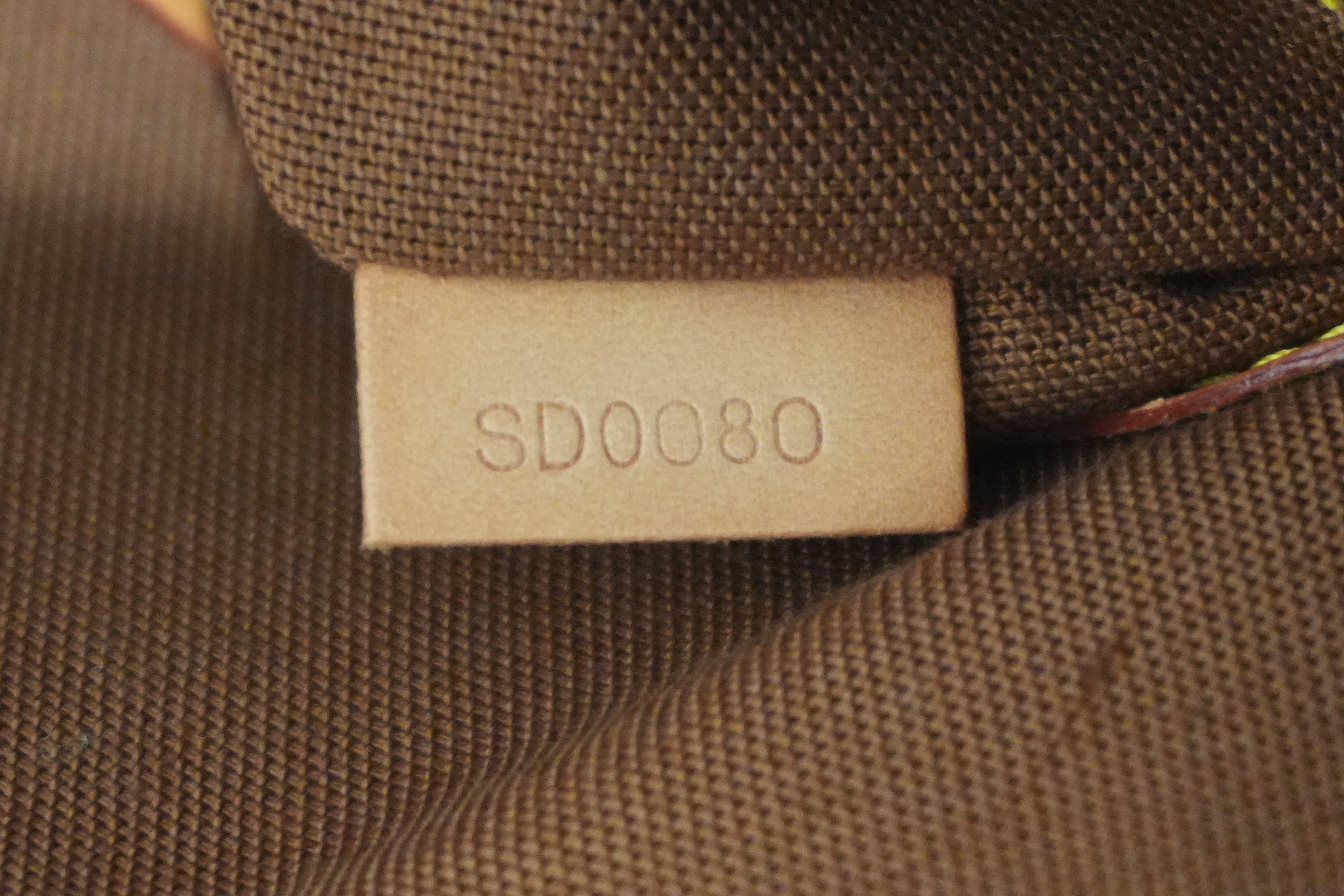 Louis Vuitton Monogram Alma Handbag Used