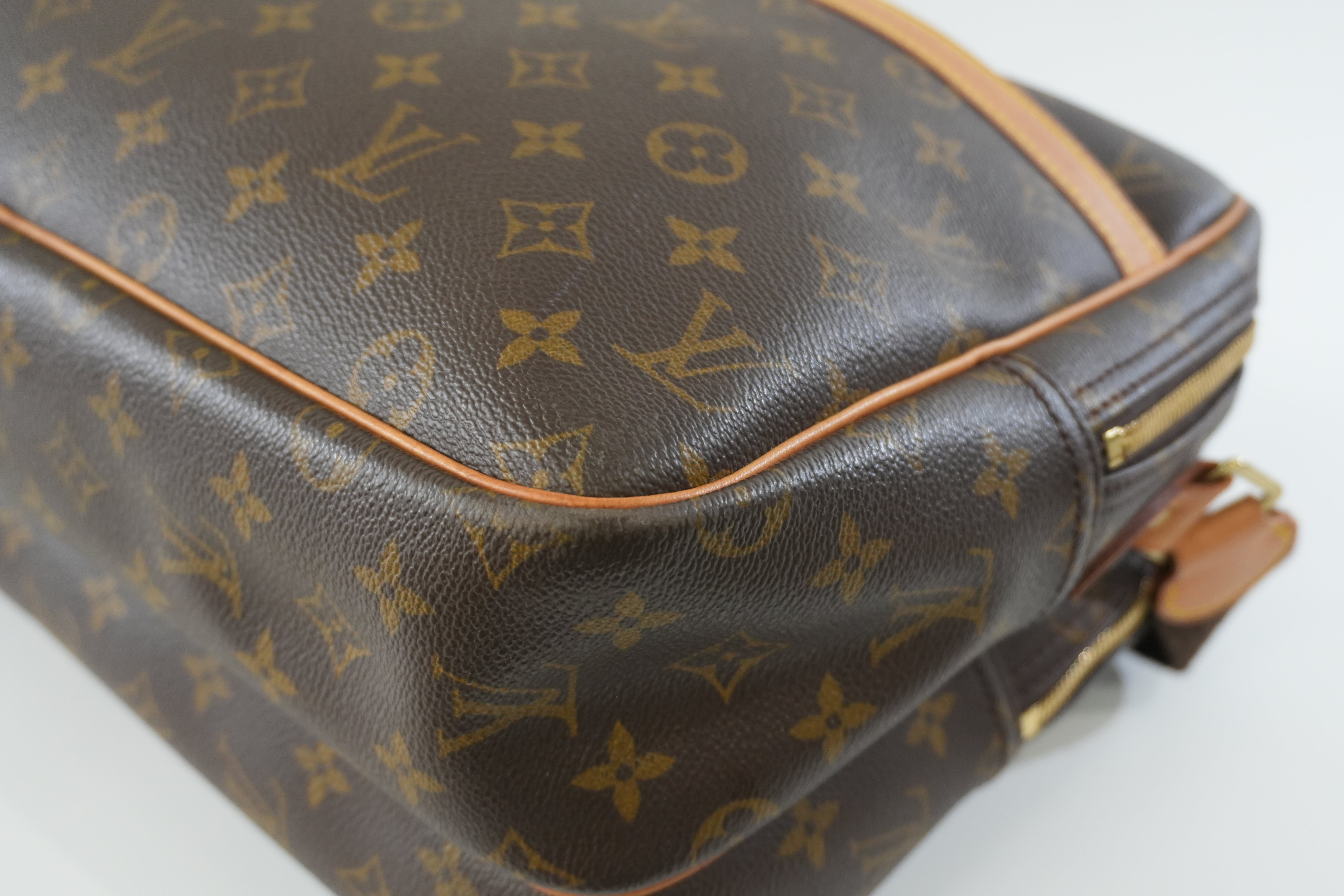 Louis Vuitton Monogram Reporter GM Shoulder Bag Used
