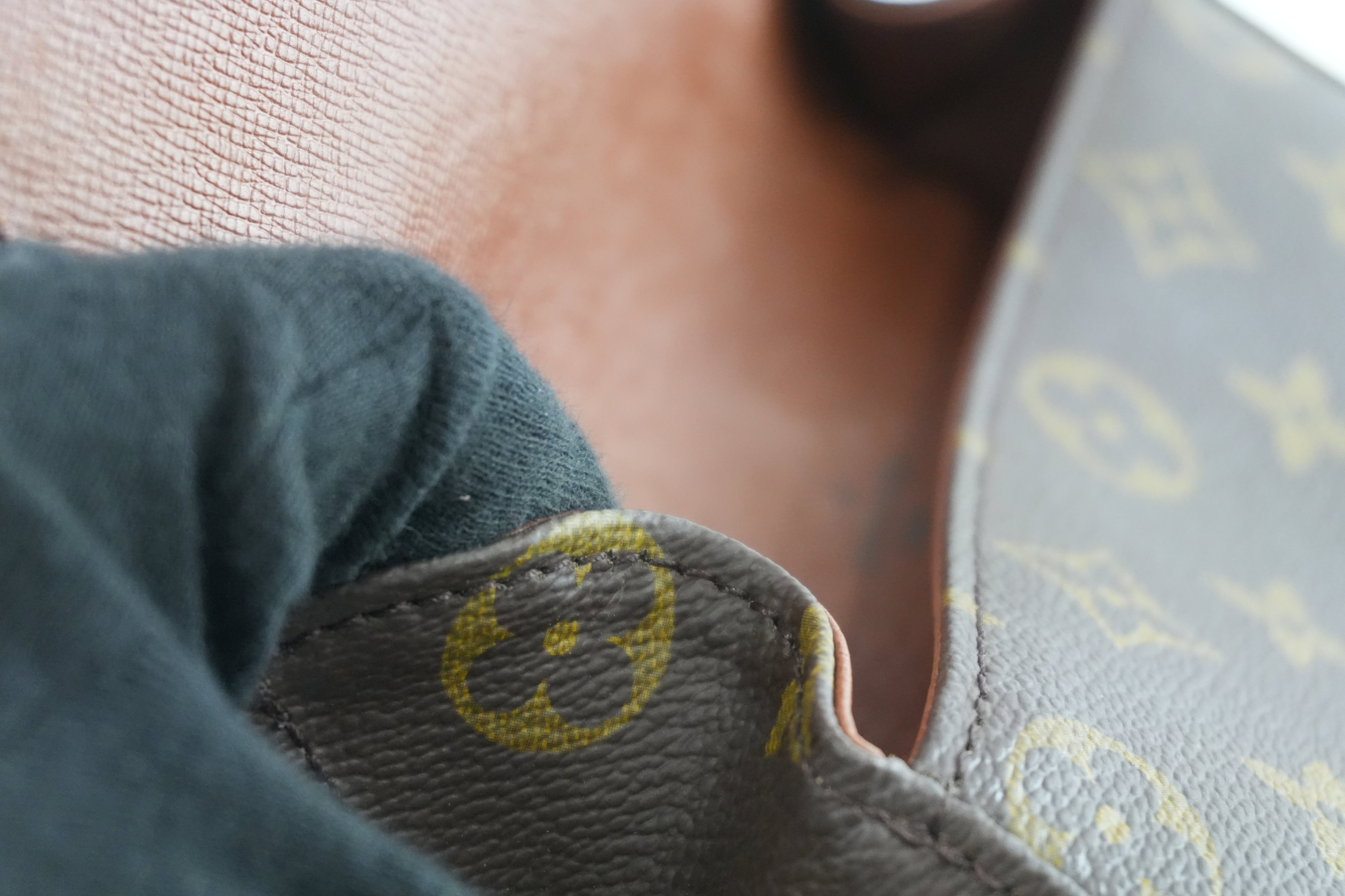 Louis Vuitton Monogram Saint Cloud MM Used