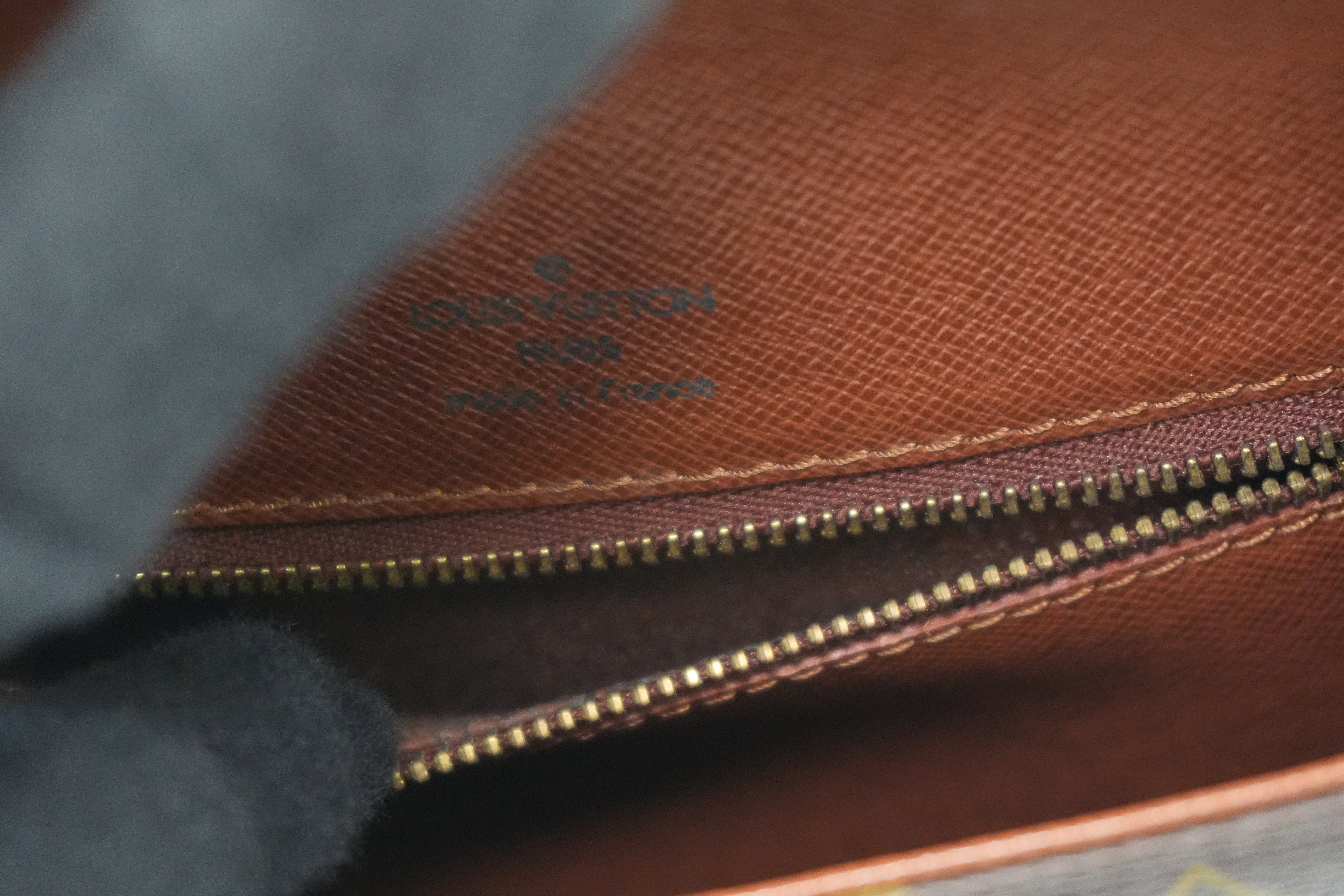 Louis Vuitton Monogram Saint Cloud MM Used