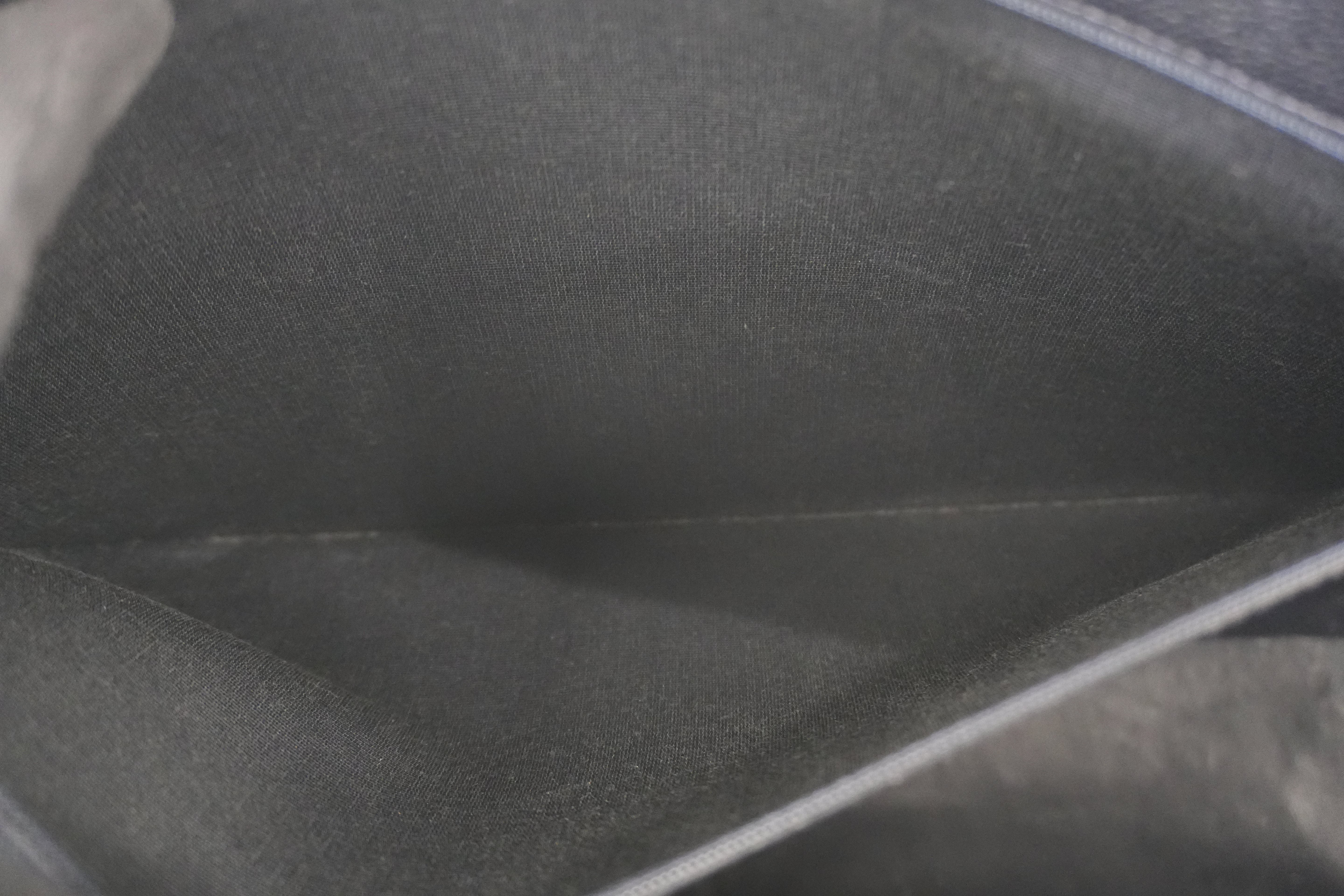 Pre-owned Chanel Caviar Skin Leather Tote Bag Black