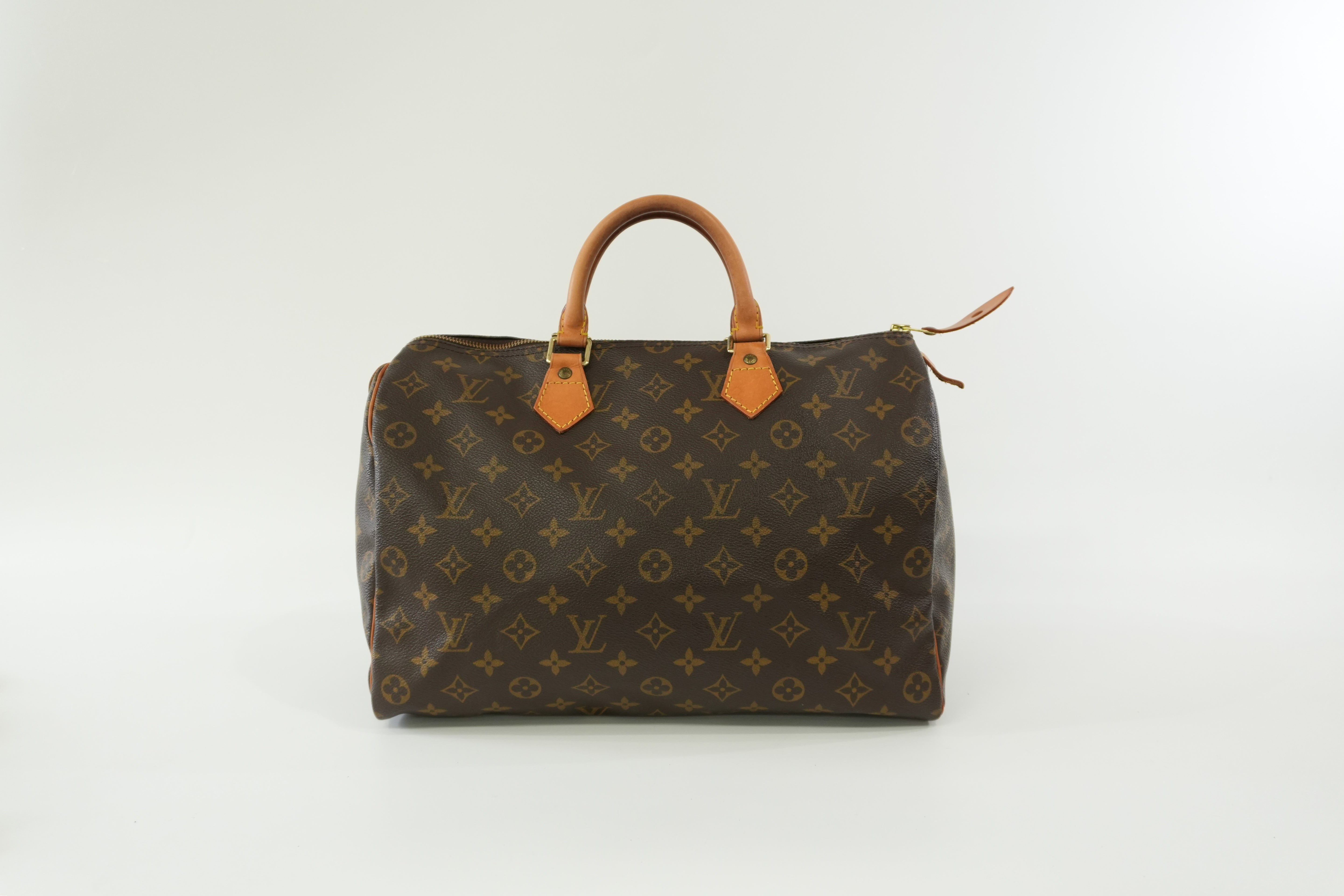 Pre-owned Louis Vuitton Monogram Speedy 35 Handbag