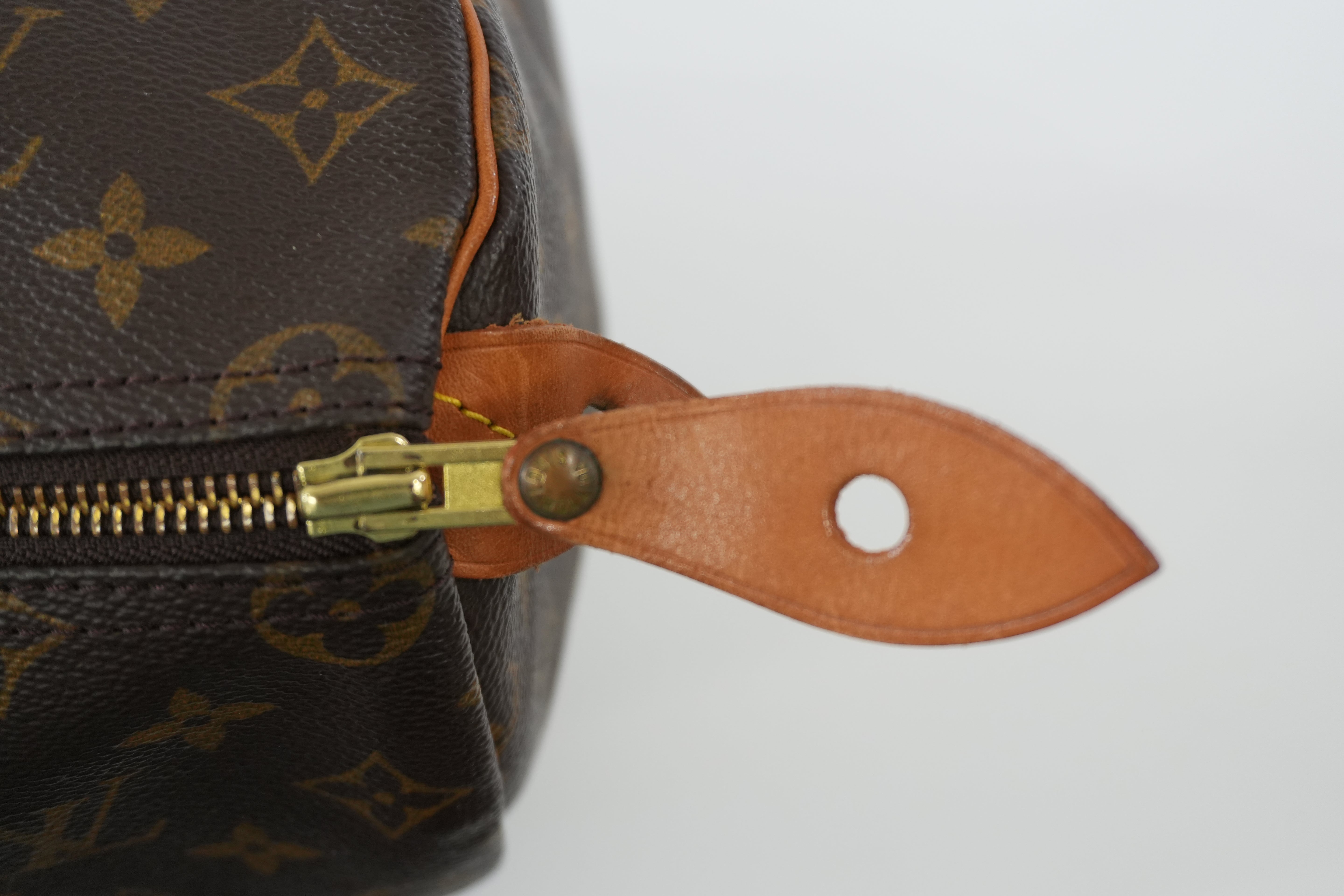 Pre-owned Louis Vuitton Monogram Speedy 35 Handbag