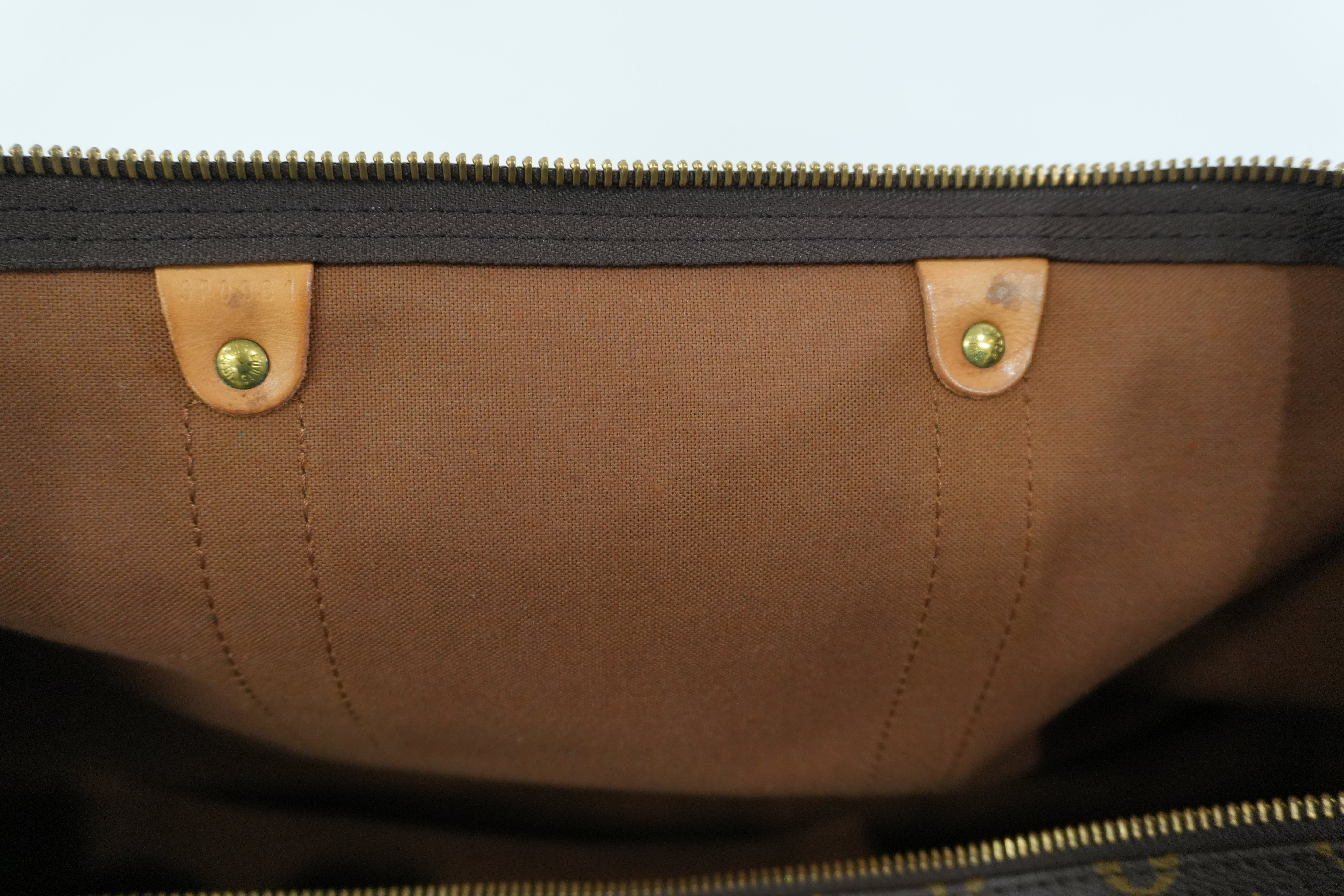 Pre-owned Louis Vuitton Monogram Keepall 55 Bandouliere