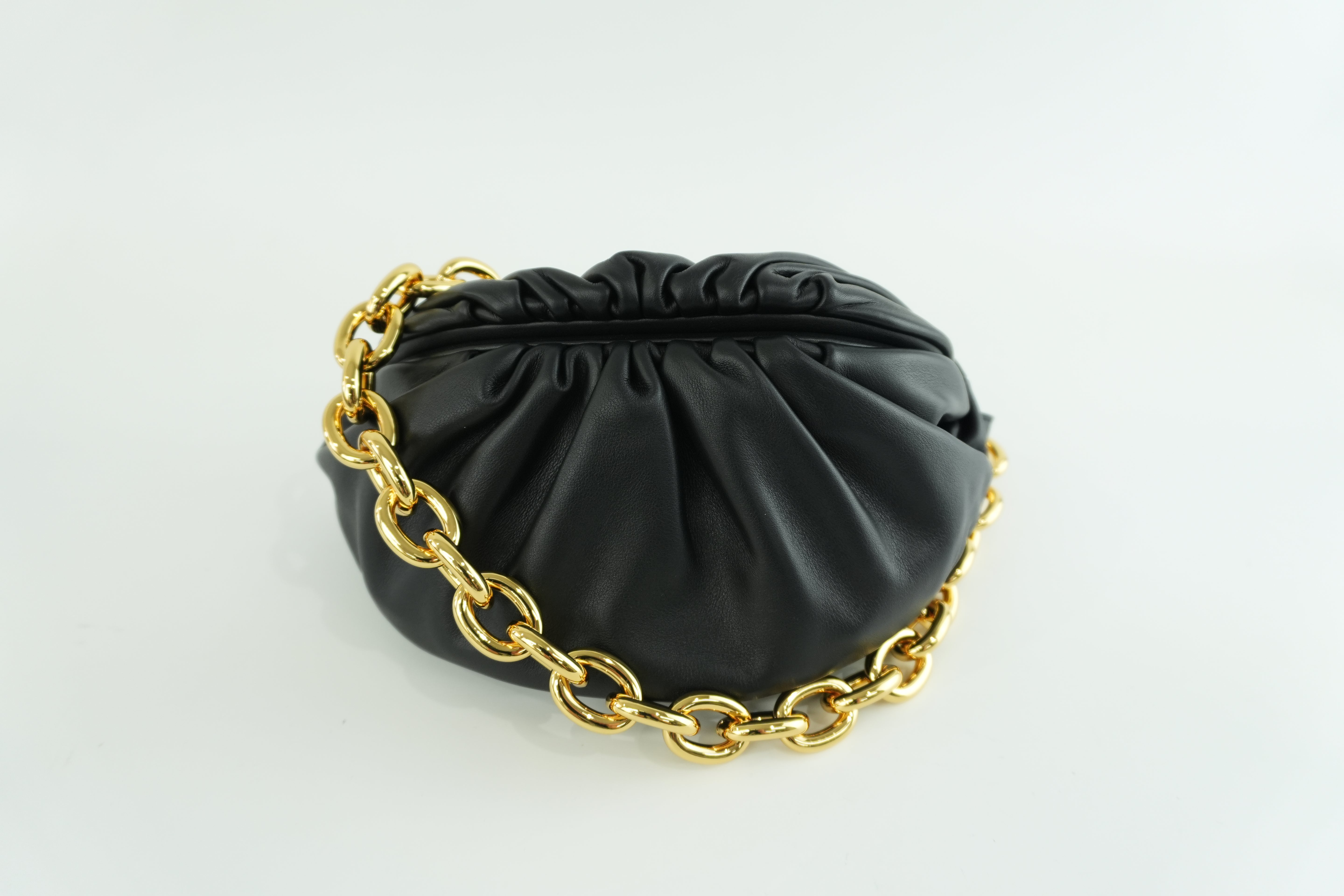 Bottega Veneta Chain Pouch Black Leather Used