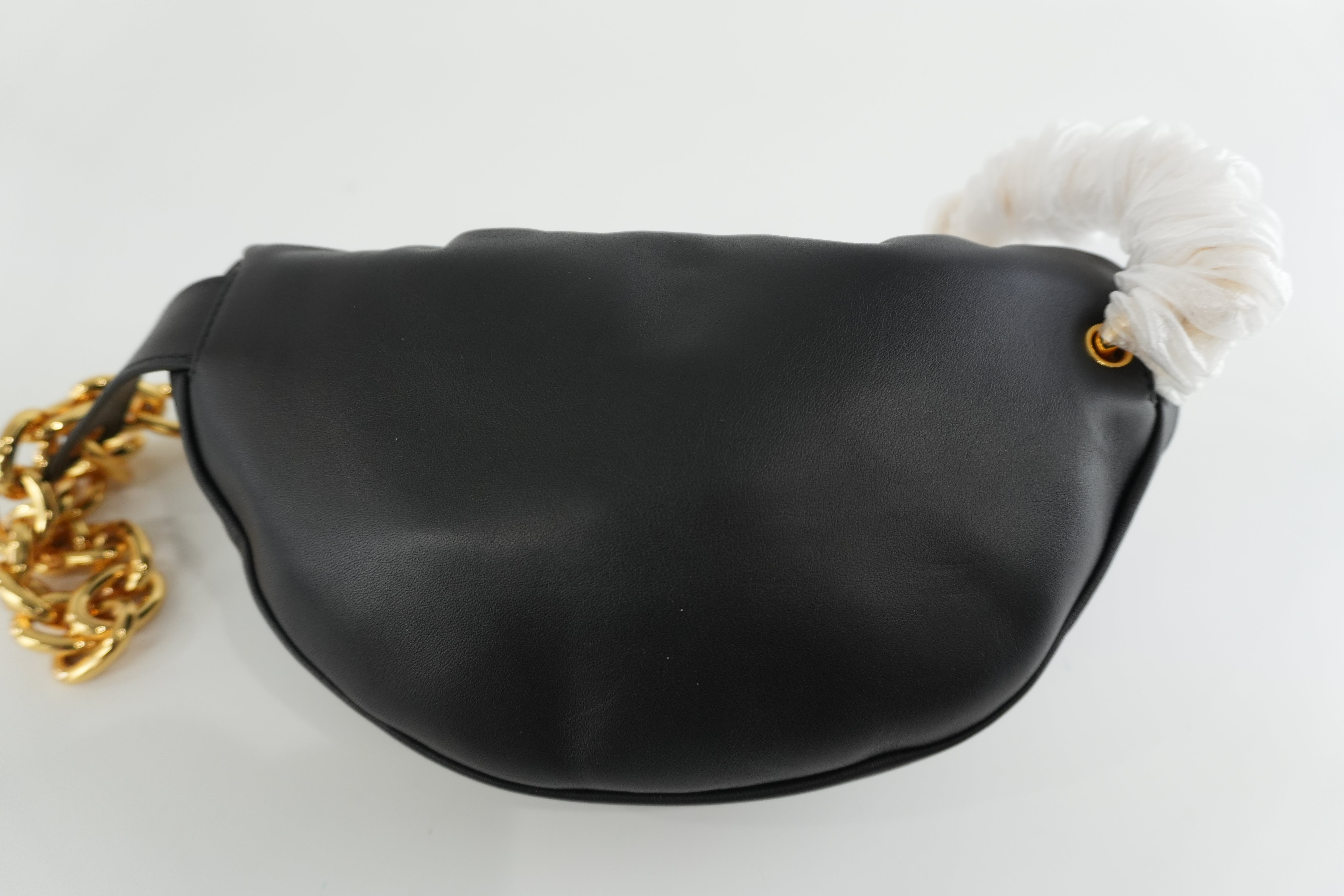 Bottega Veneta Chain Pouch Black Leather Used