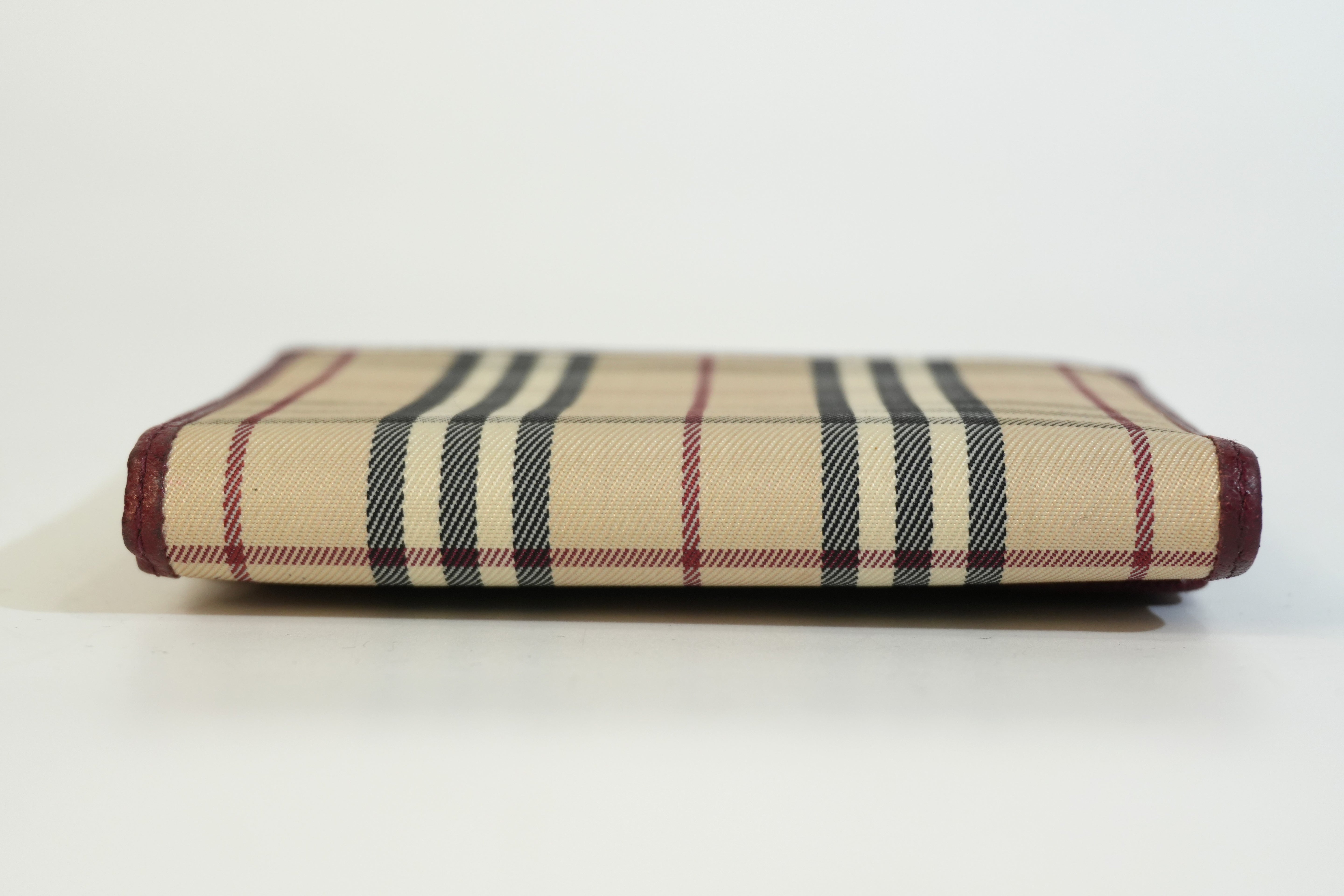 Pre-owned Burberry Nova Check Compact Wallet Beige and Red